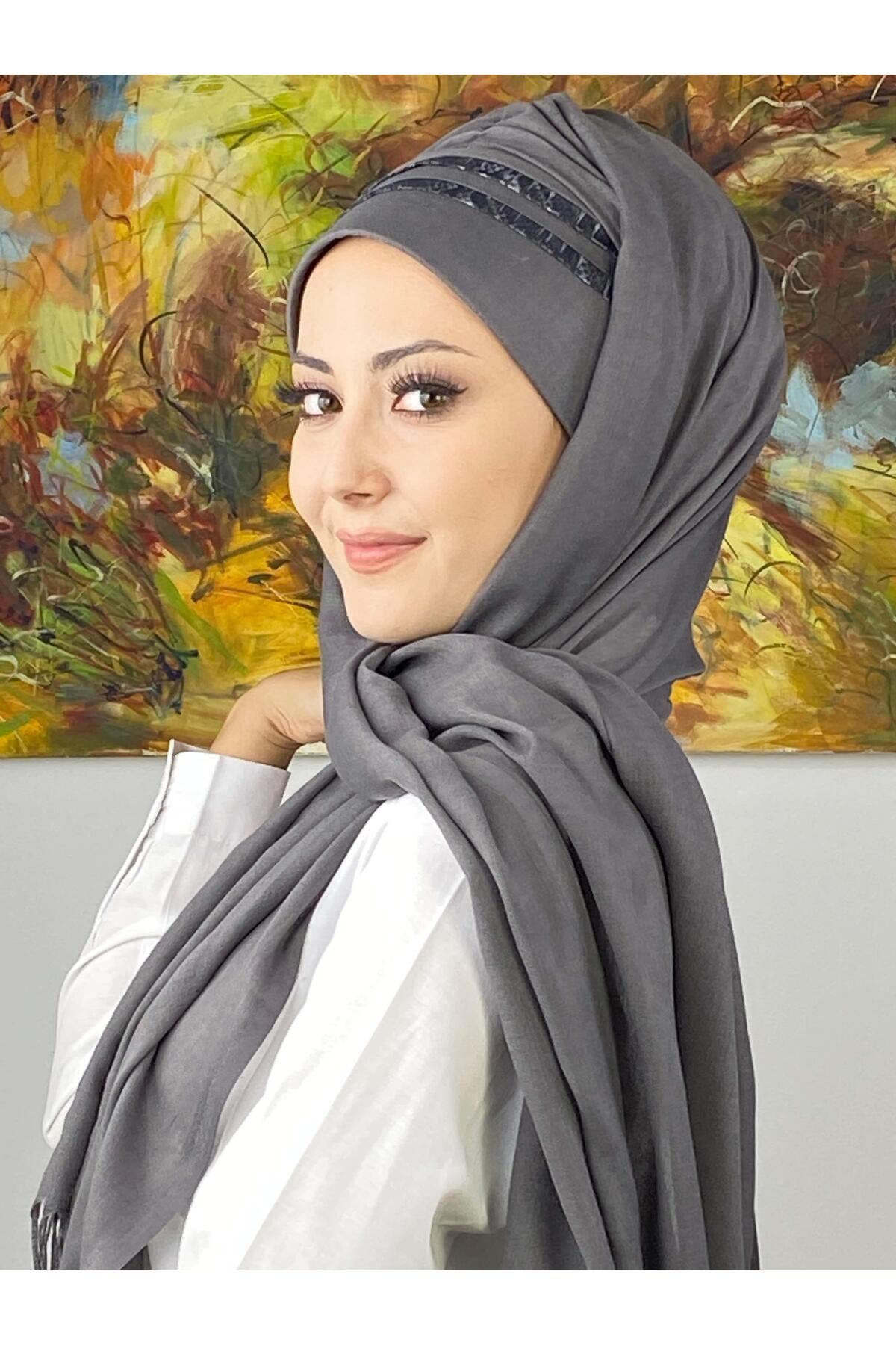 Saray Model Yan Drapeli Füme Şifon Şeritli Hazır Şal