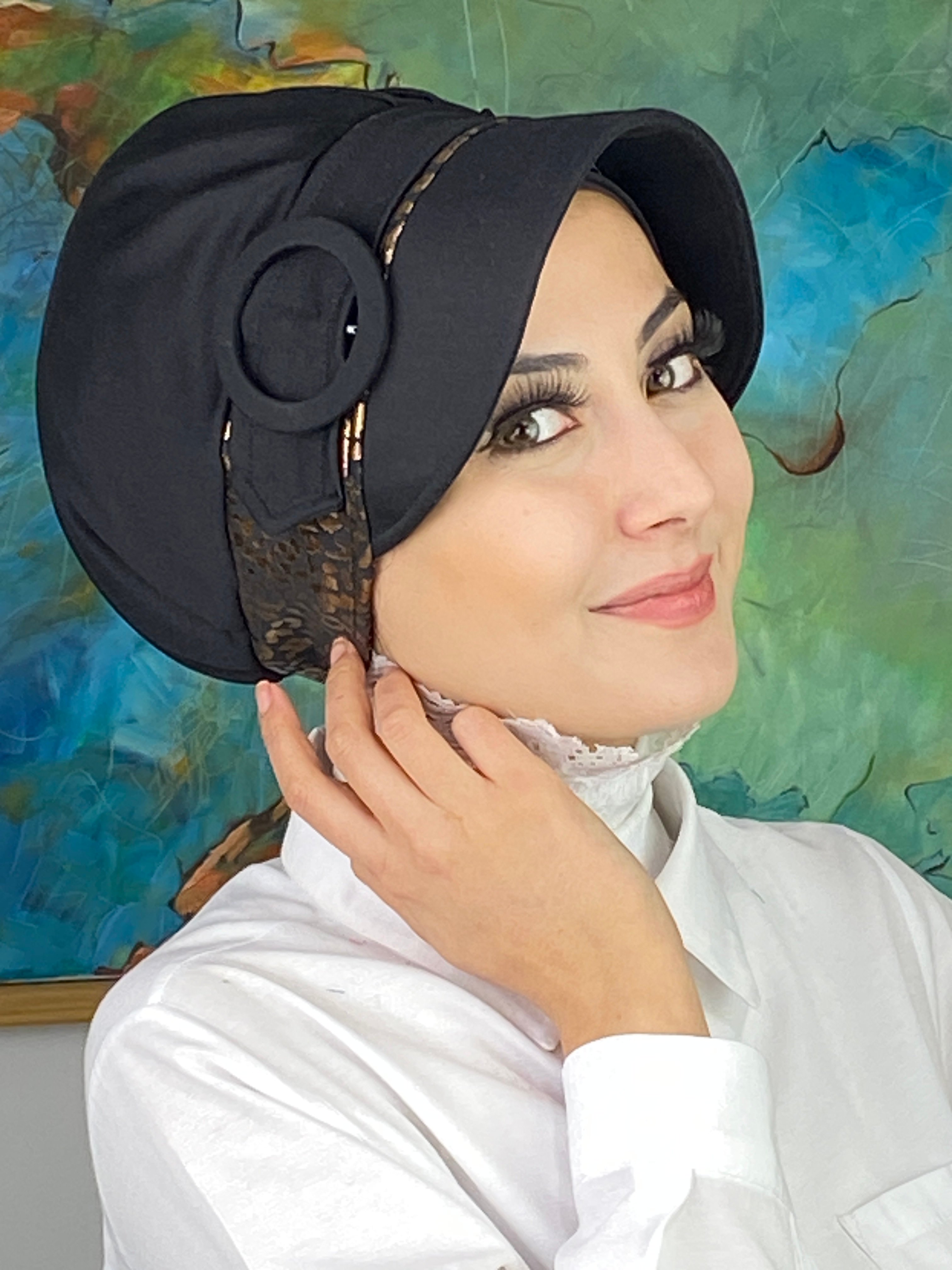 Nazlı Model Tokalı Parlak Bakır Leoparlı Tesettür Şapka