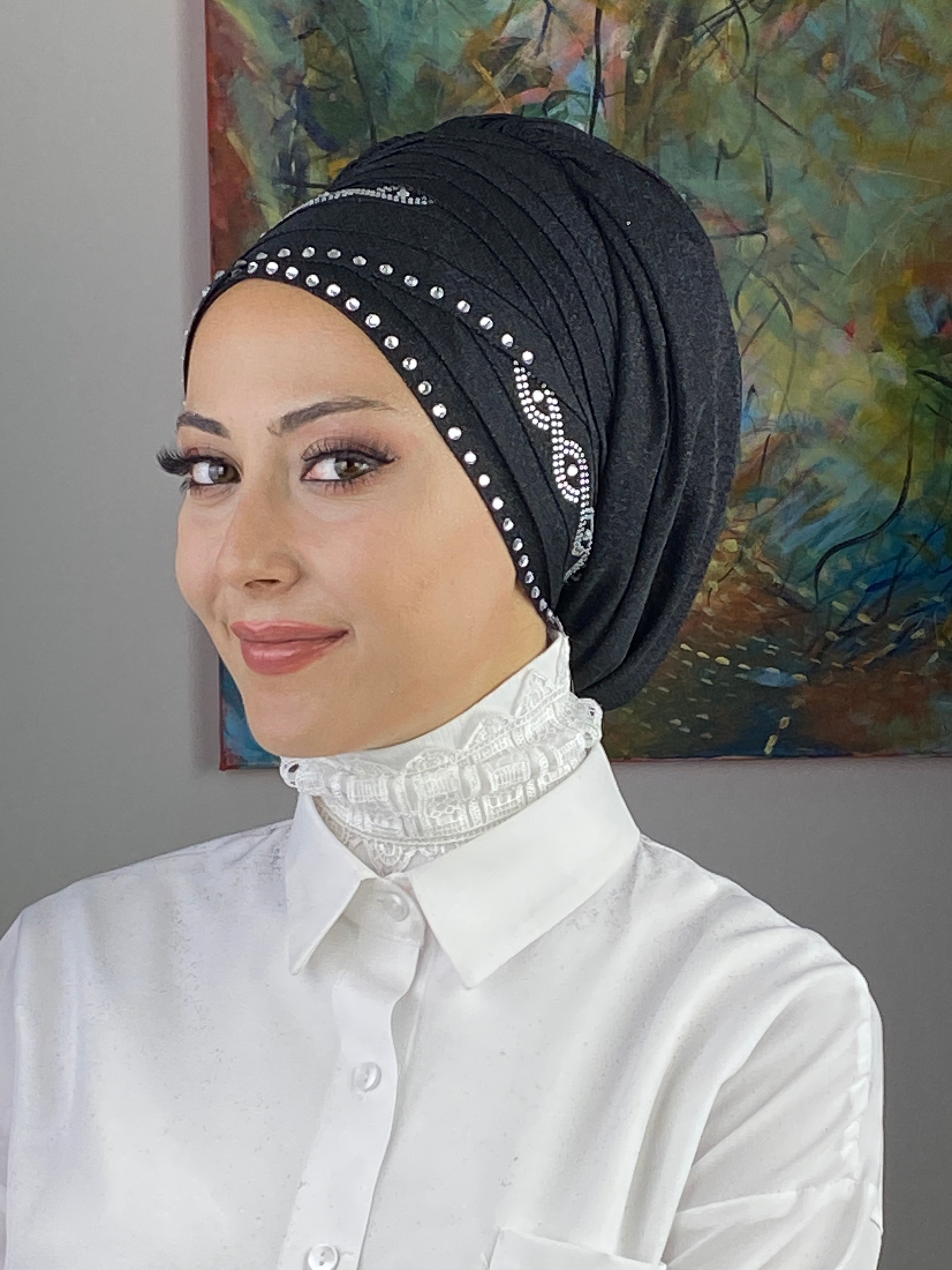 Gümüş Taşlı Kuşgözü Model Çapraz Detaylı Simli Şifon Bone Şal