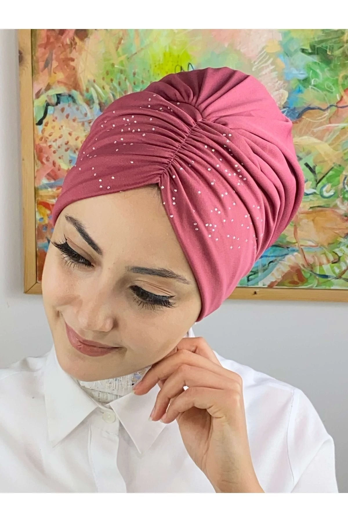 Koyu Gül Kurusu Renkli Taşlı Büzgülü Bone