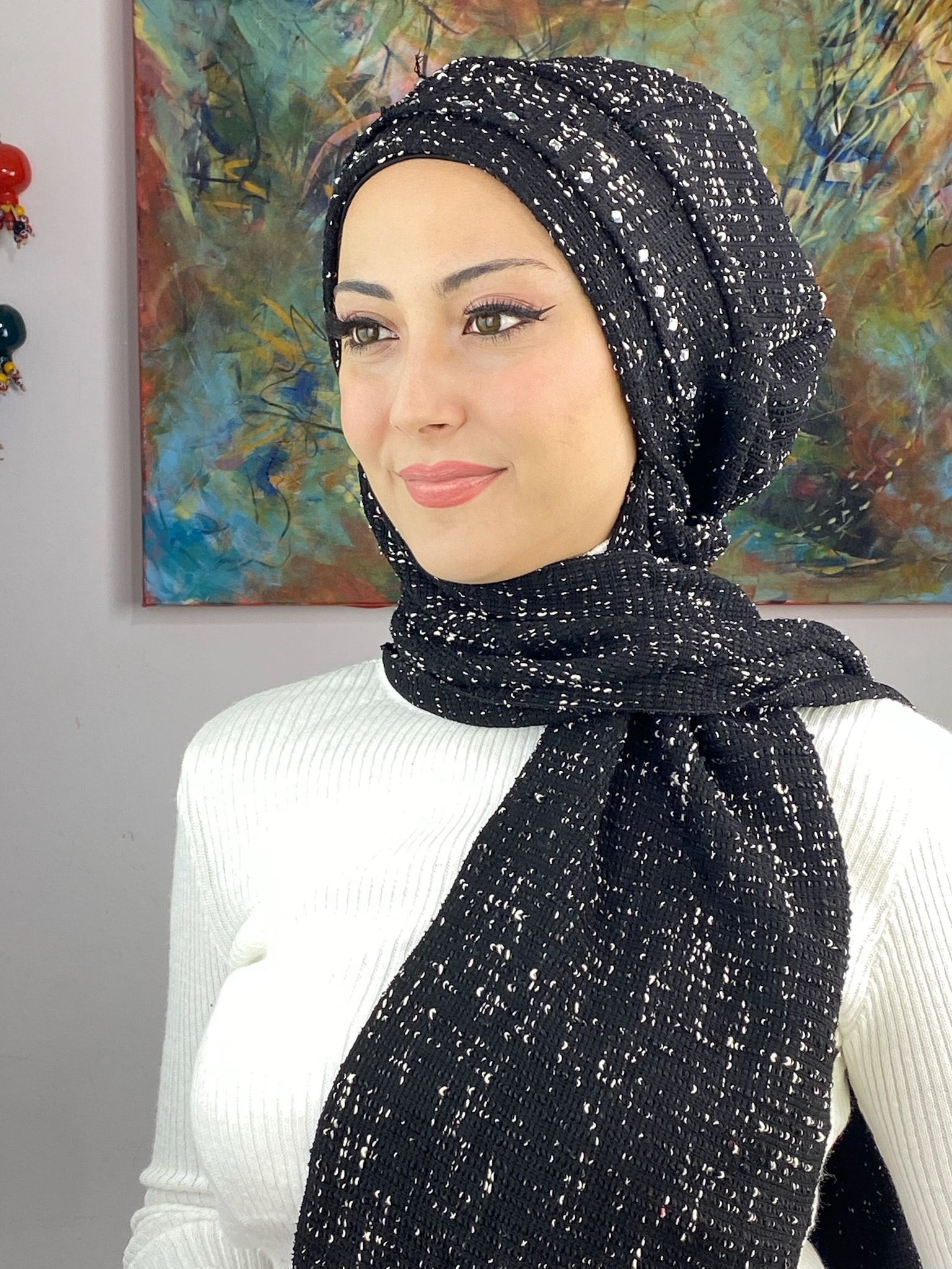 KARE TAŞ DETAYLI BERE