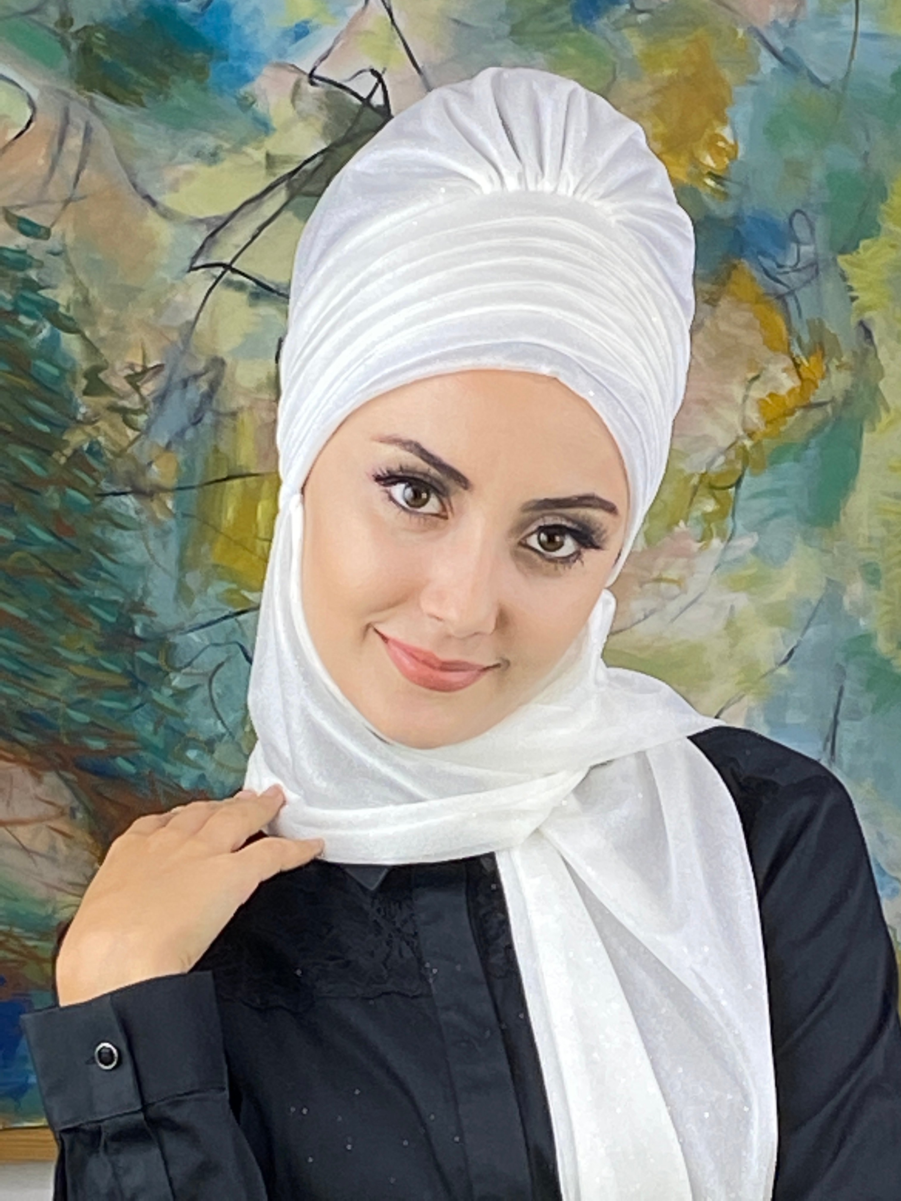 Simli Atkılı Bone şal  - beyaz