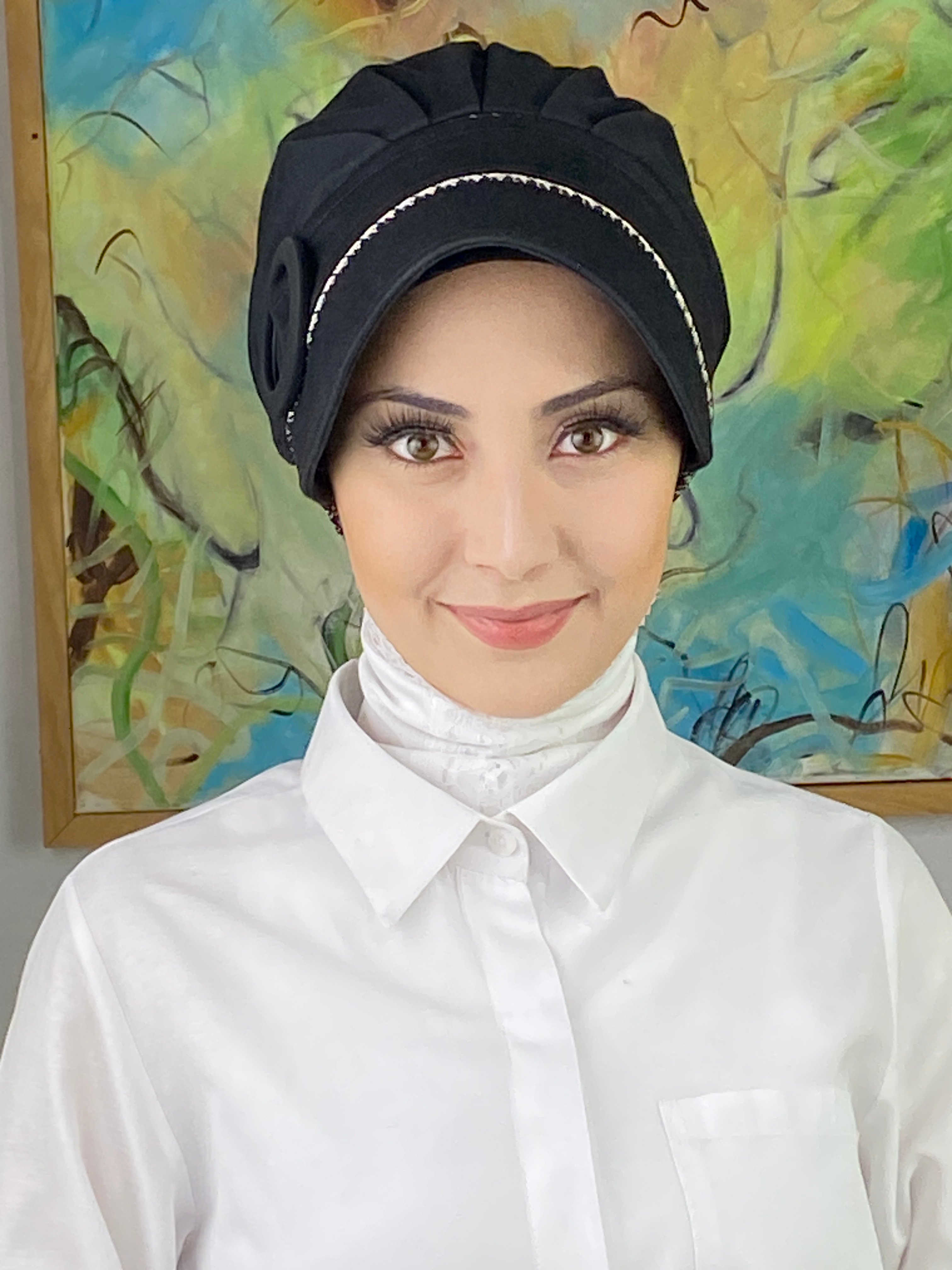 Tokalı İri Kazayaklı Tesettür Şapka