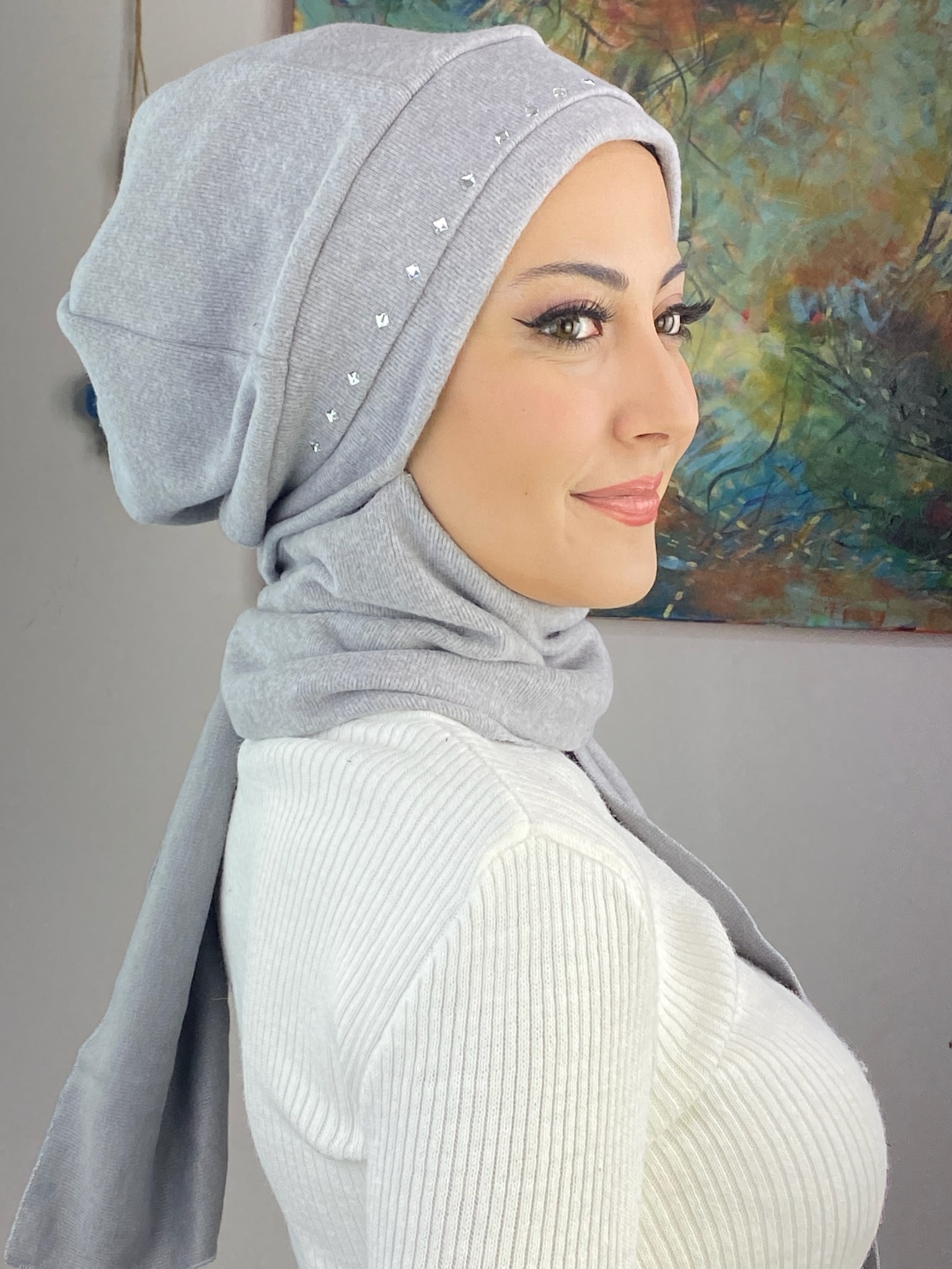 KARE TAŞ DETAYLI BERE