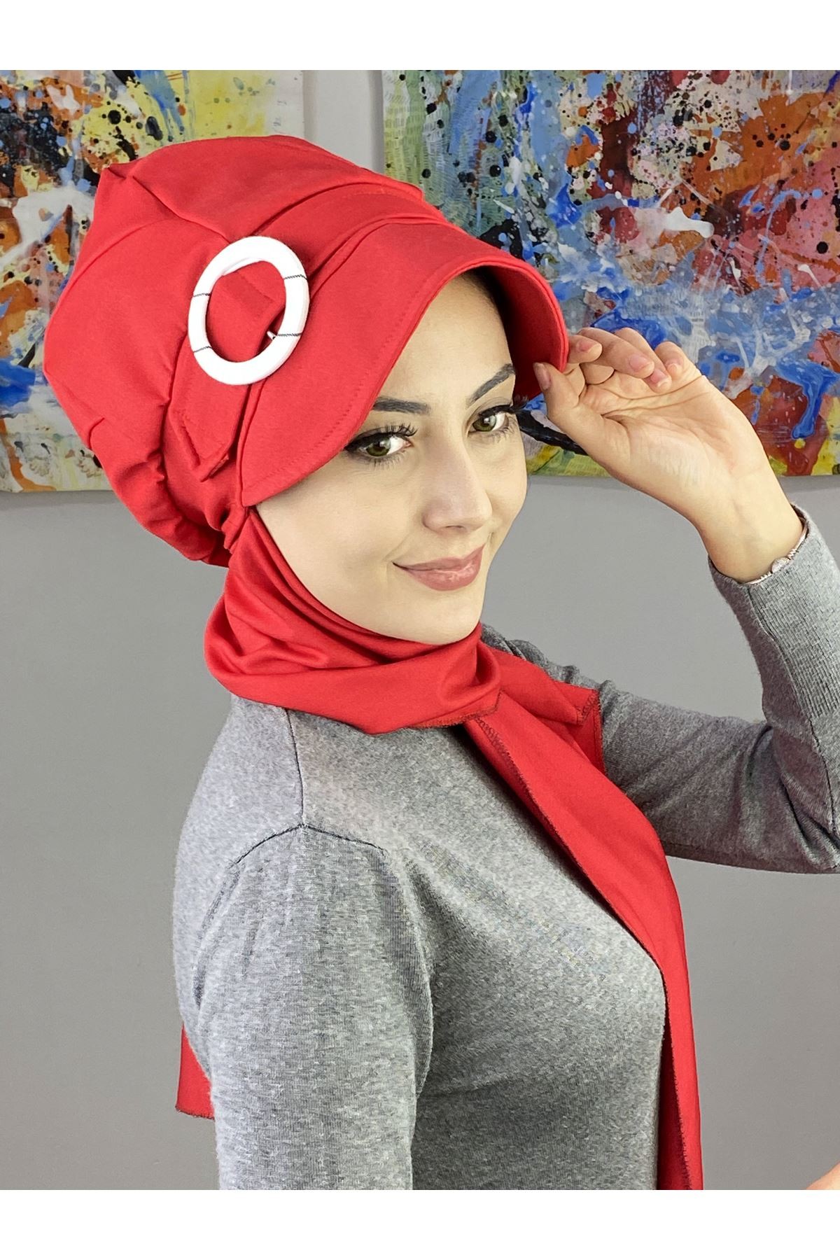 Yuvarlak Tokalı Çarkıfelek Model Kırmızı Atkılı Şapka Şal
