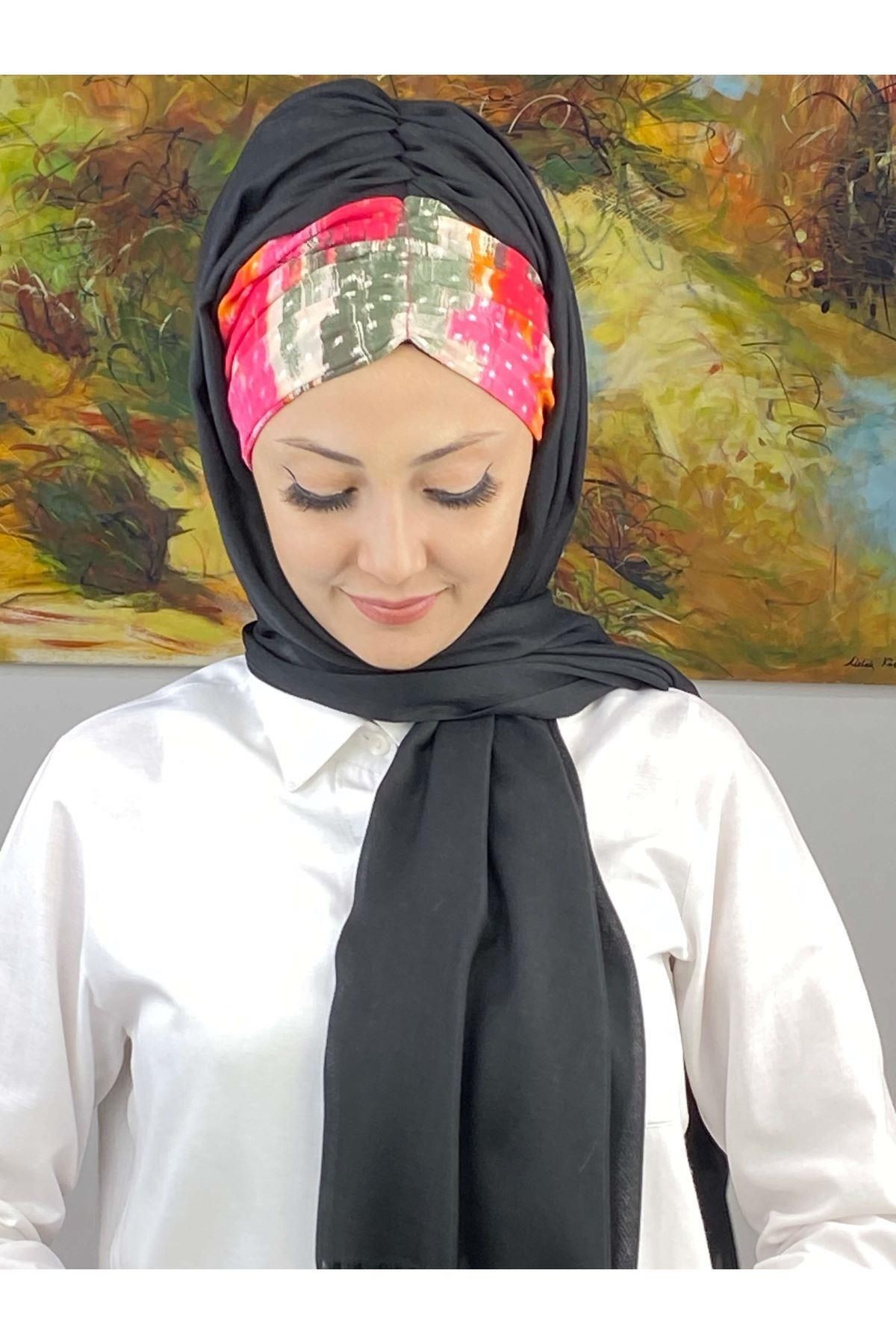 Çok Renkli Retro Desenli Siyah Büzgülü Hazır Şal
