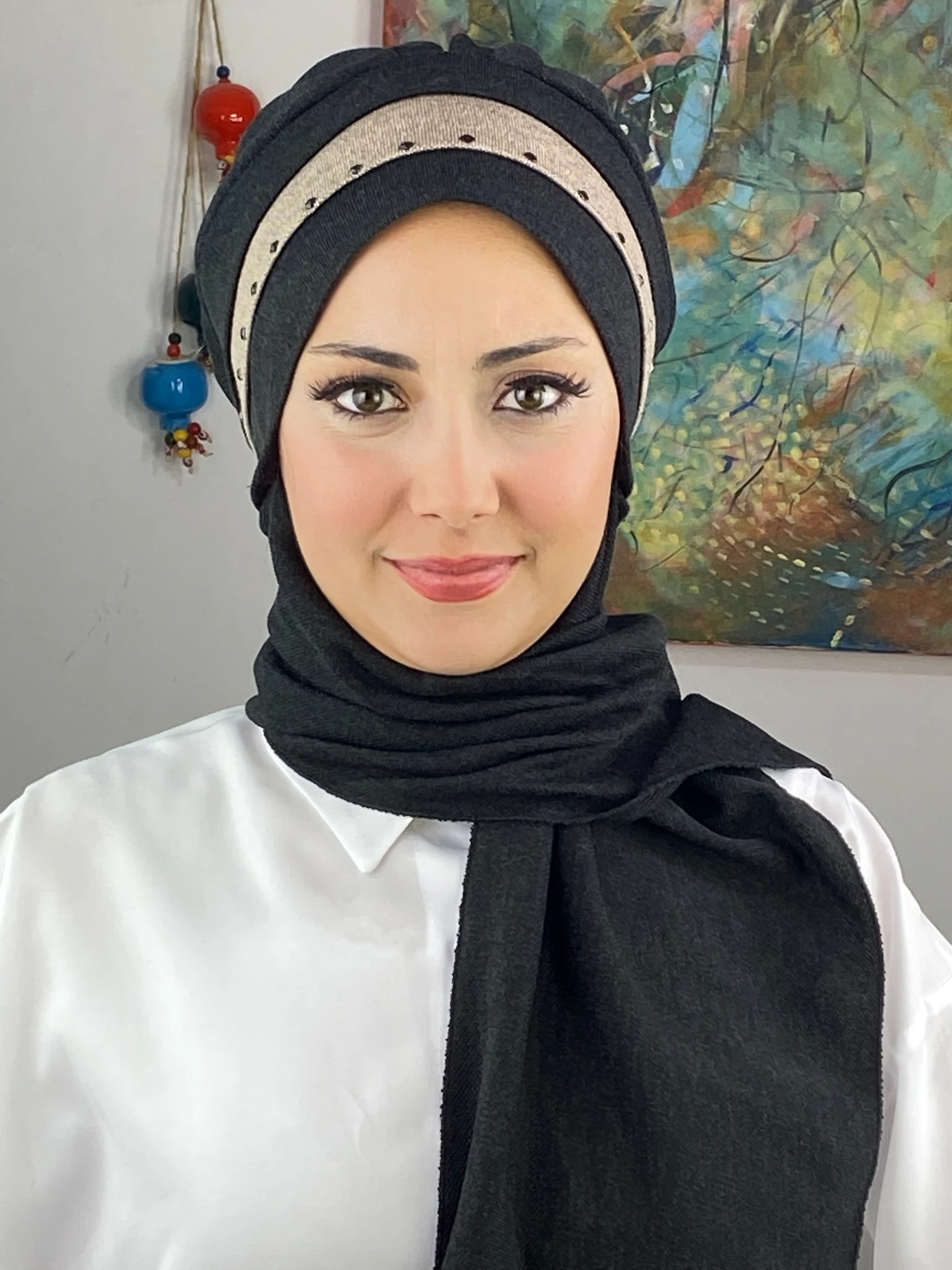 SİYAH KARE TAŞ DETAYLI BERE - Siyah taba