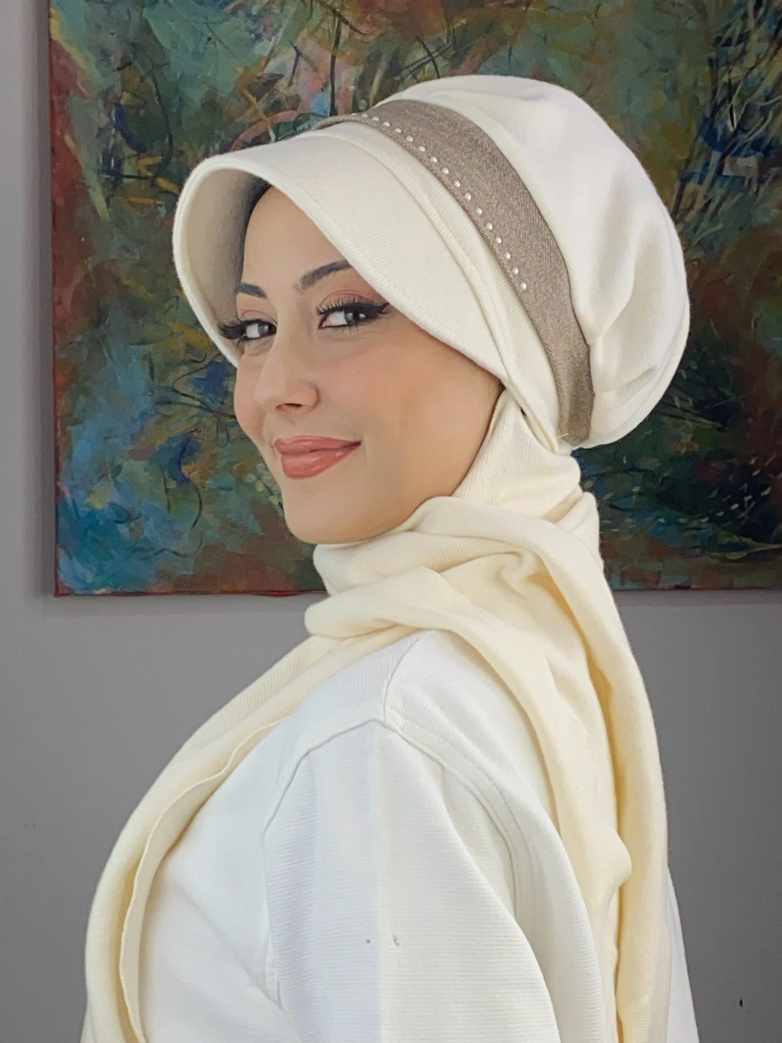 ÇİFT RENK İNÇİ DETAYLI  ŞAPKA