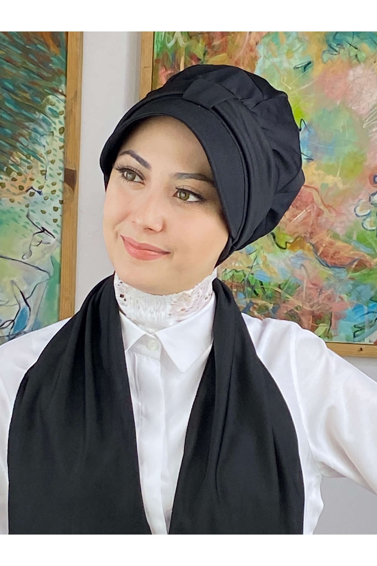Siyah Krep Fularlı Tek Biritli Şapka