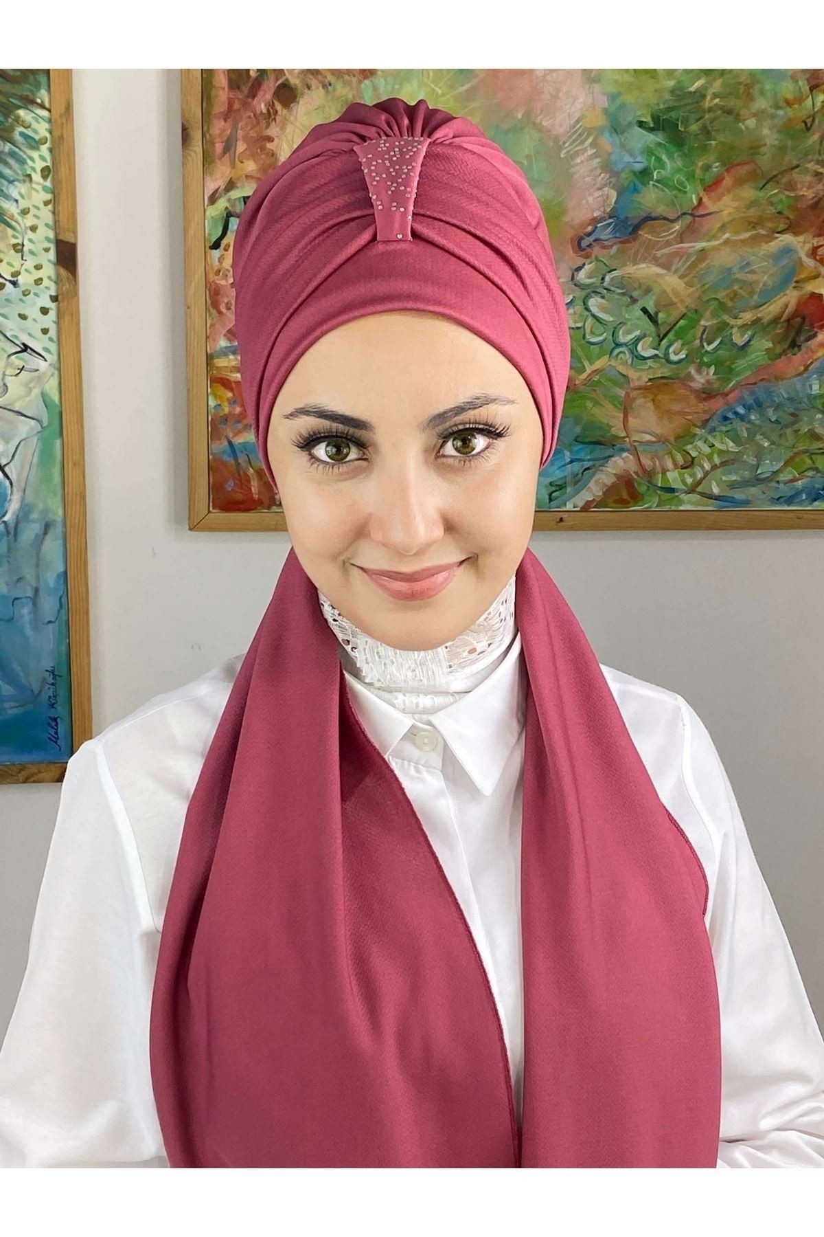 Hürrem Taşlı Tek Biritli Atkılı Koyu Gül Kurusu Bone