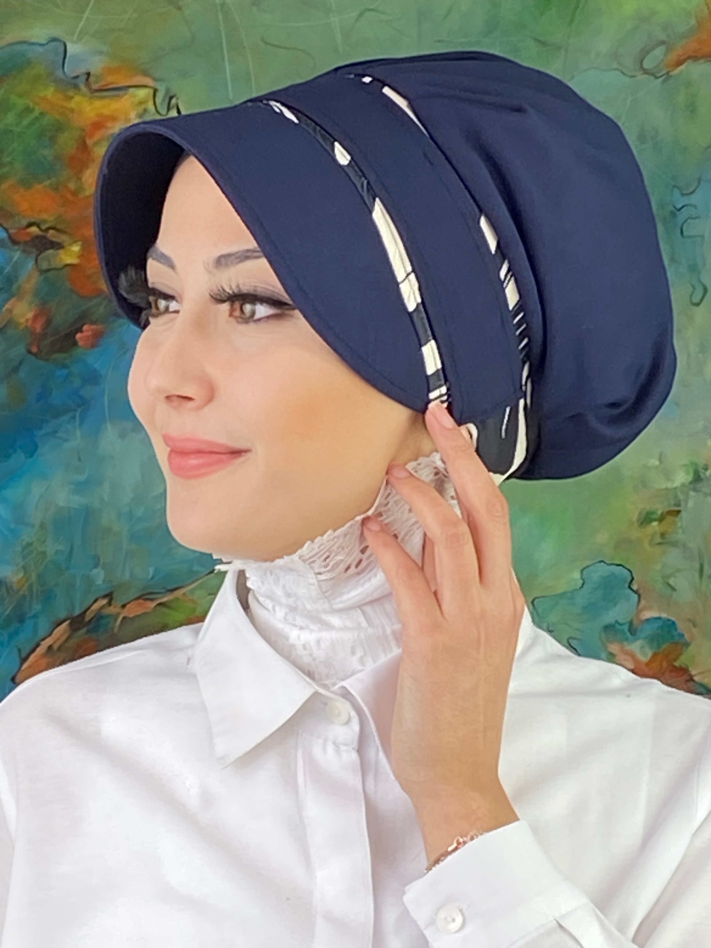 Nazlı Model Tokalı İnce Krem Zebra Desenli Tesettür Şapka
