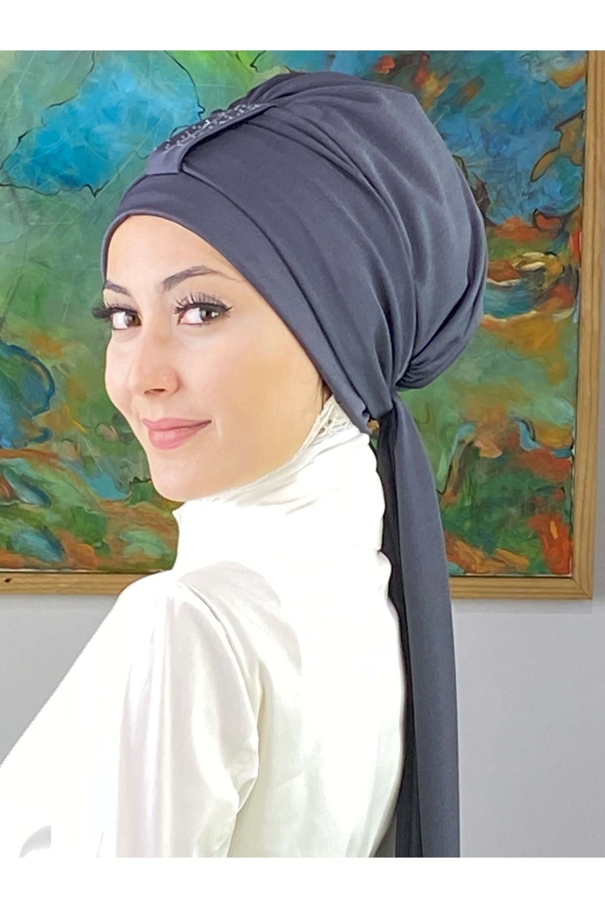 Hürrem Model Tek Biritli Atkılı Taşlı Antrasit Bone