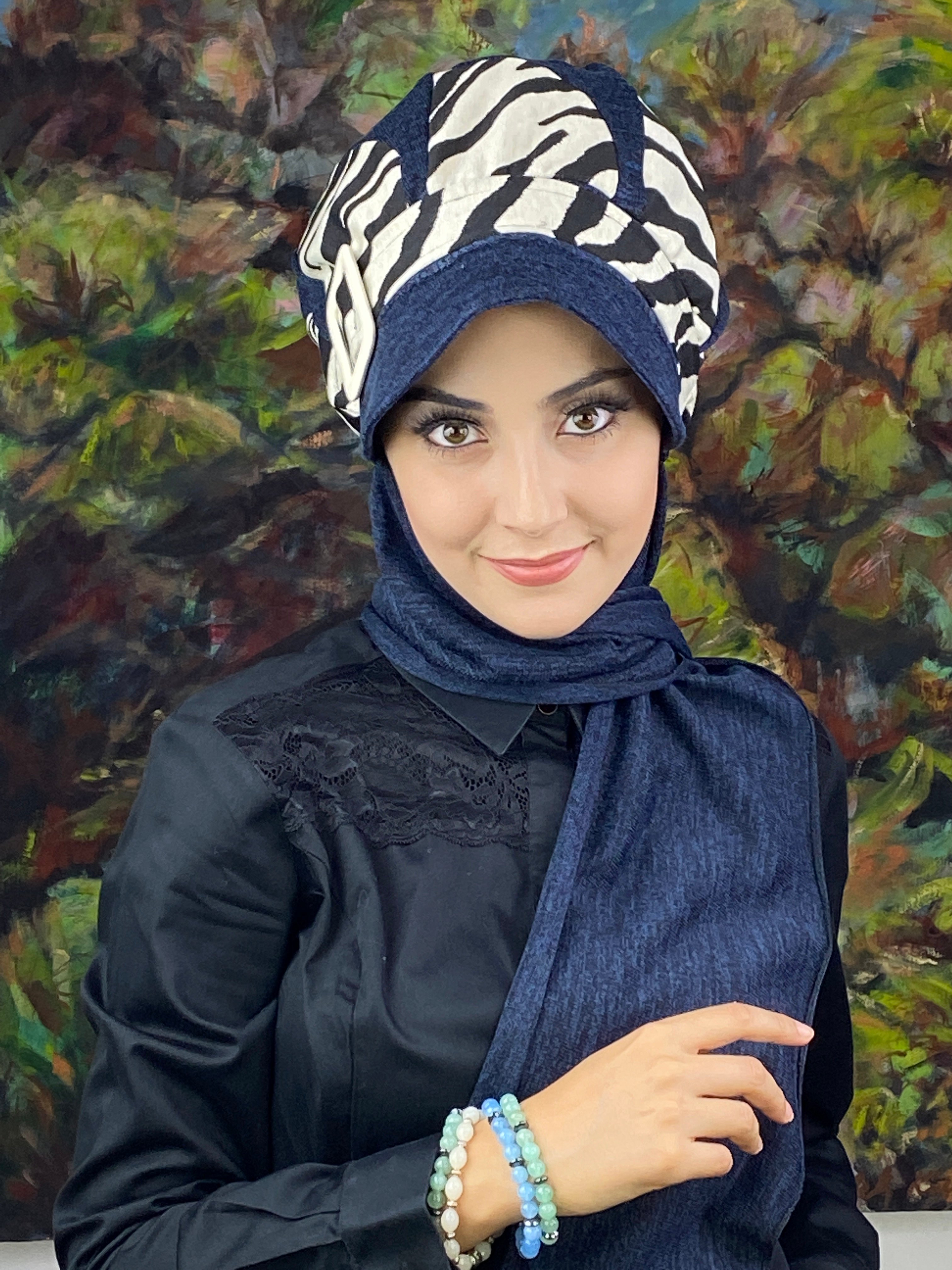 Damla Model İri Zebra Desenli Tesettür Şapka Şal - lacivert