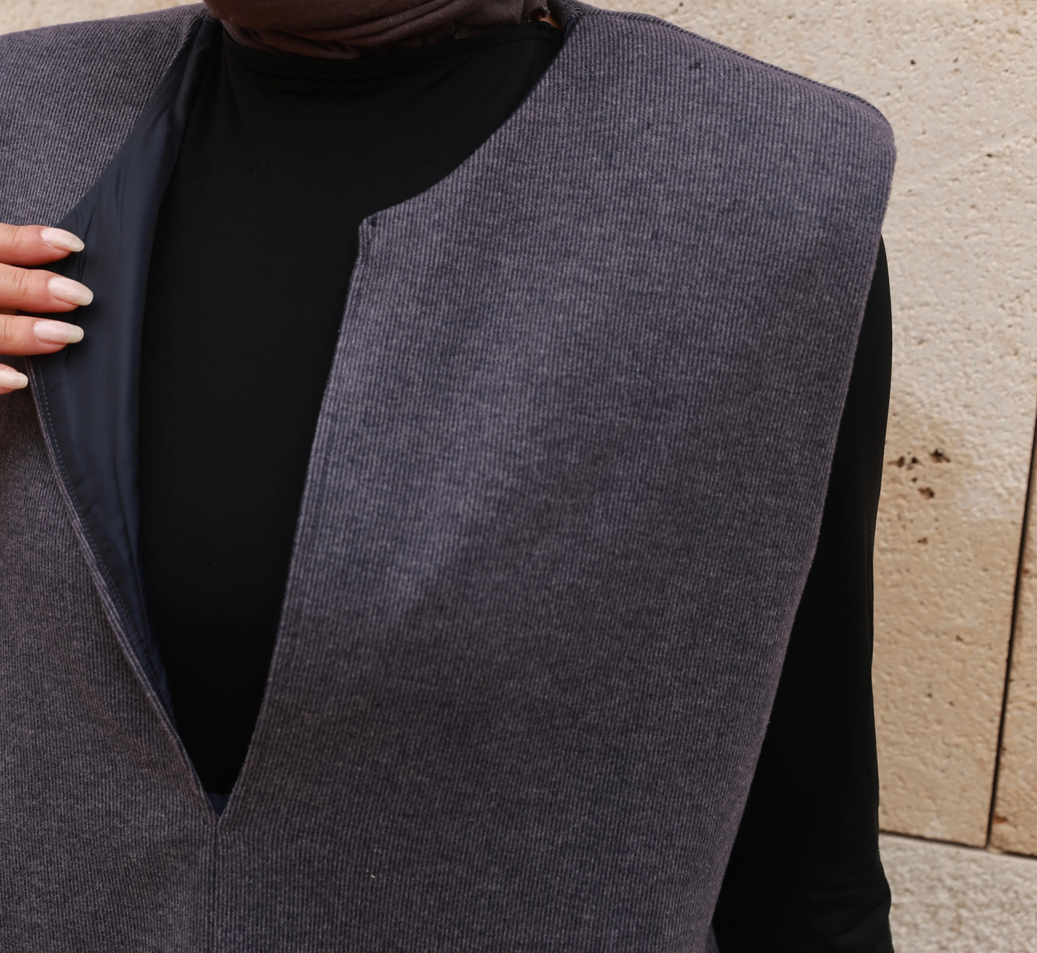 Astarlı Vatkalı Derin V Yaka Yelek K003