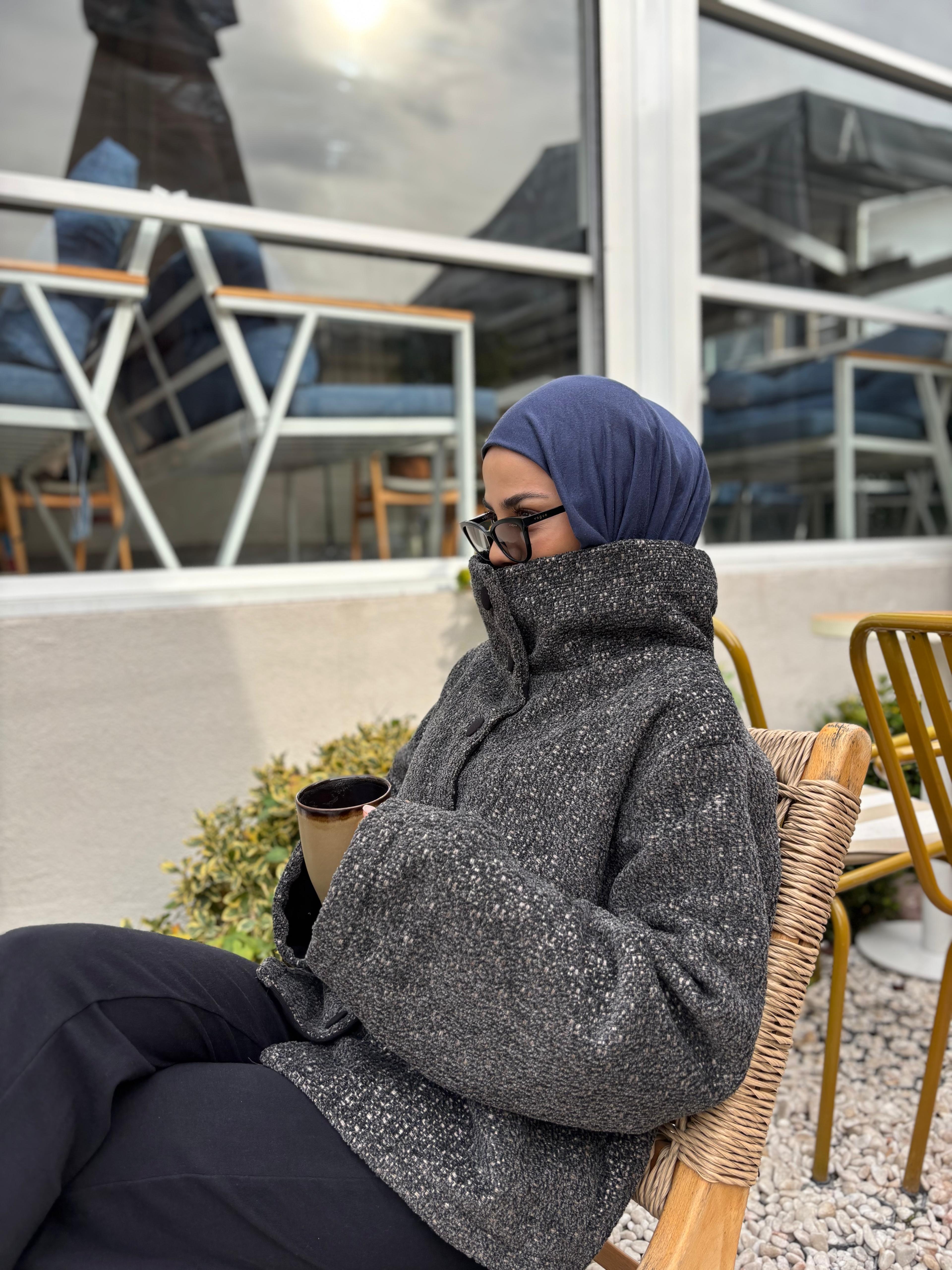 Şardonlu Üç İplik Yüksek Yaka Kaban