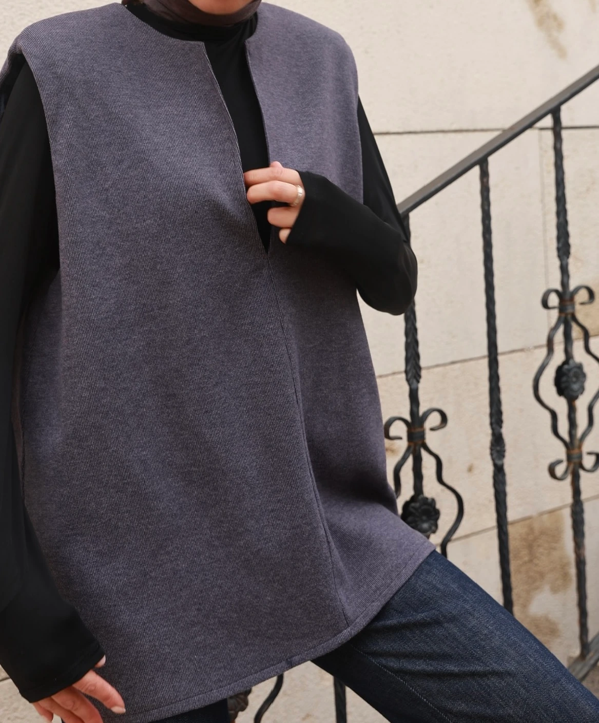 Astarlı Vatkalı Derin V Yaka Yelek K003