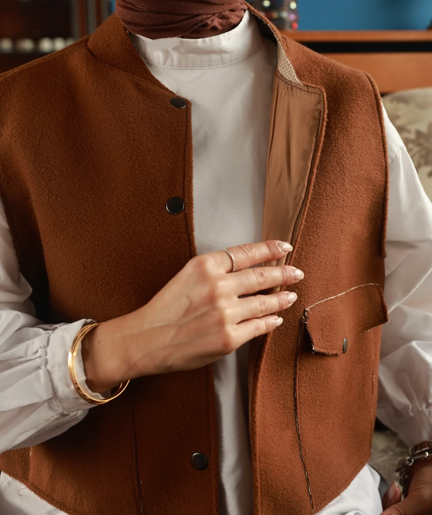 Hakim Yaka Astarlı Çıtçıtlı Kaşe Yelek K002