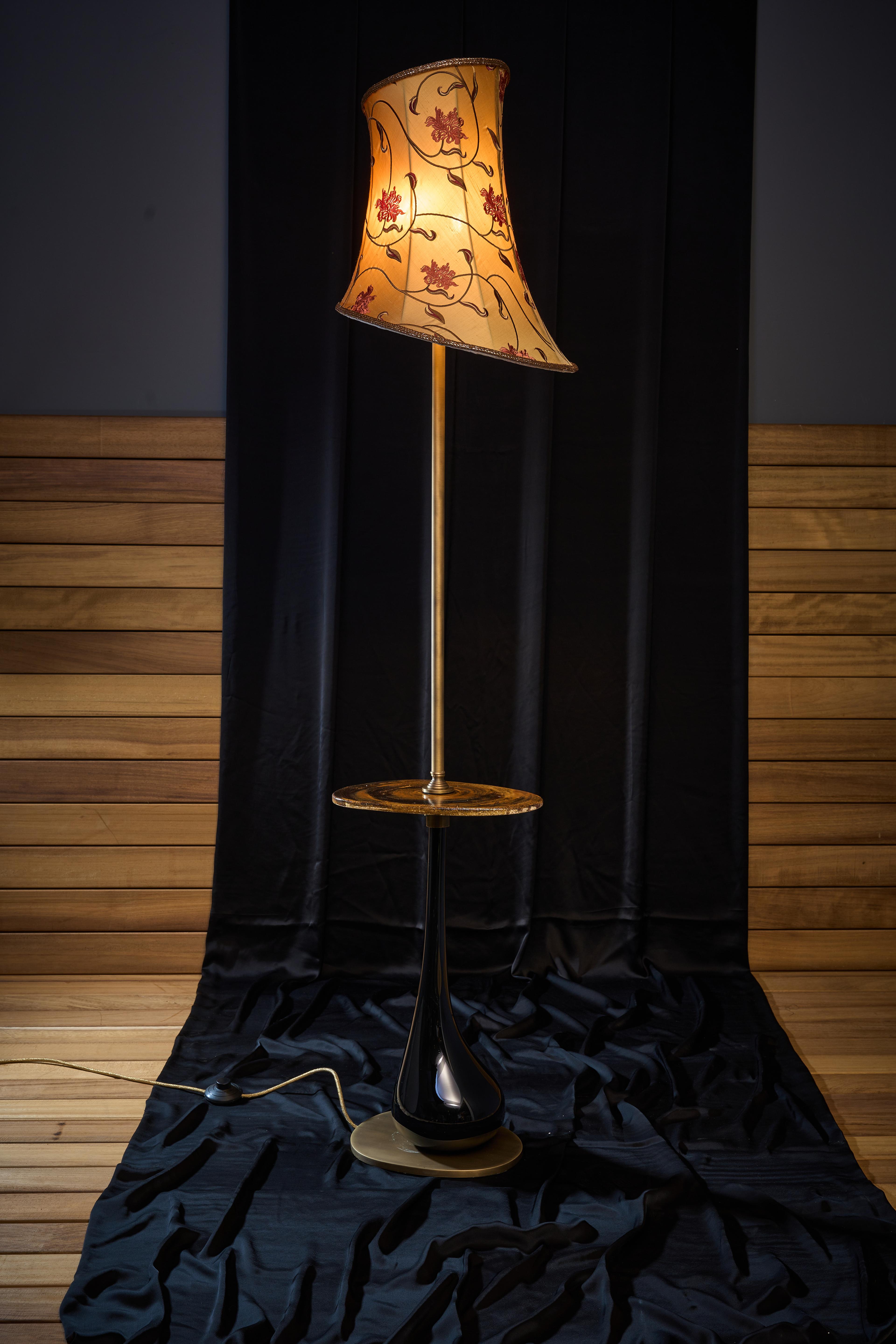 02 Noctiluca Floor Lamp Shade with Side Table