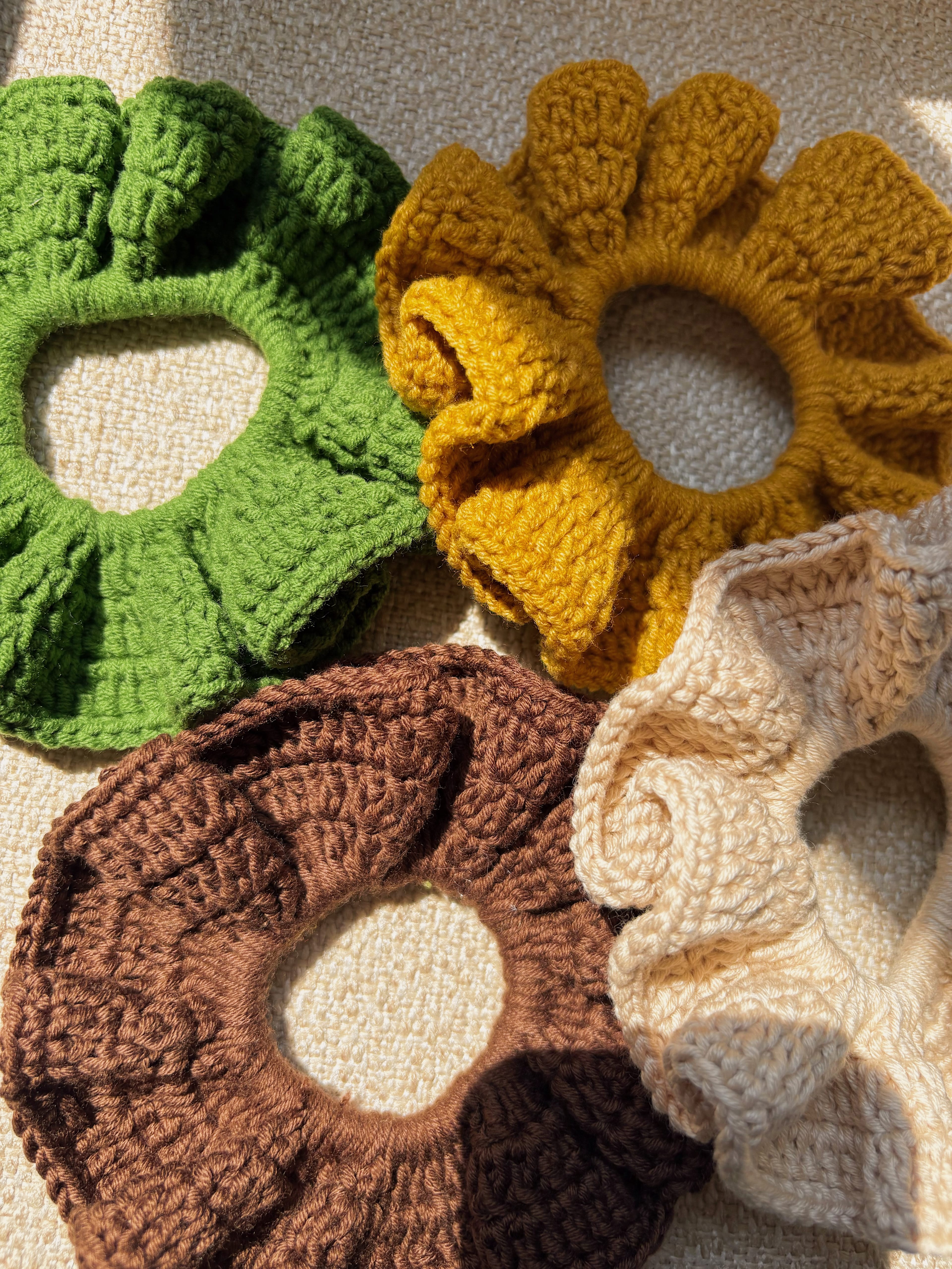 El Yapımı Örgü Saç Tokası – Renkli Scrunchie, Elastik Saç Bandı