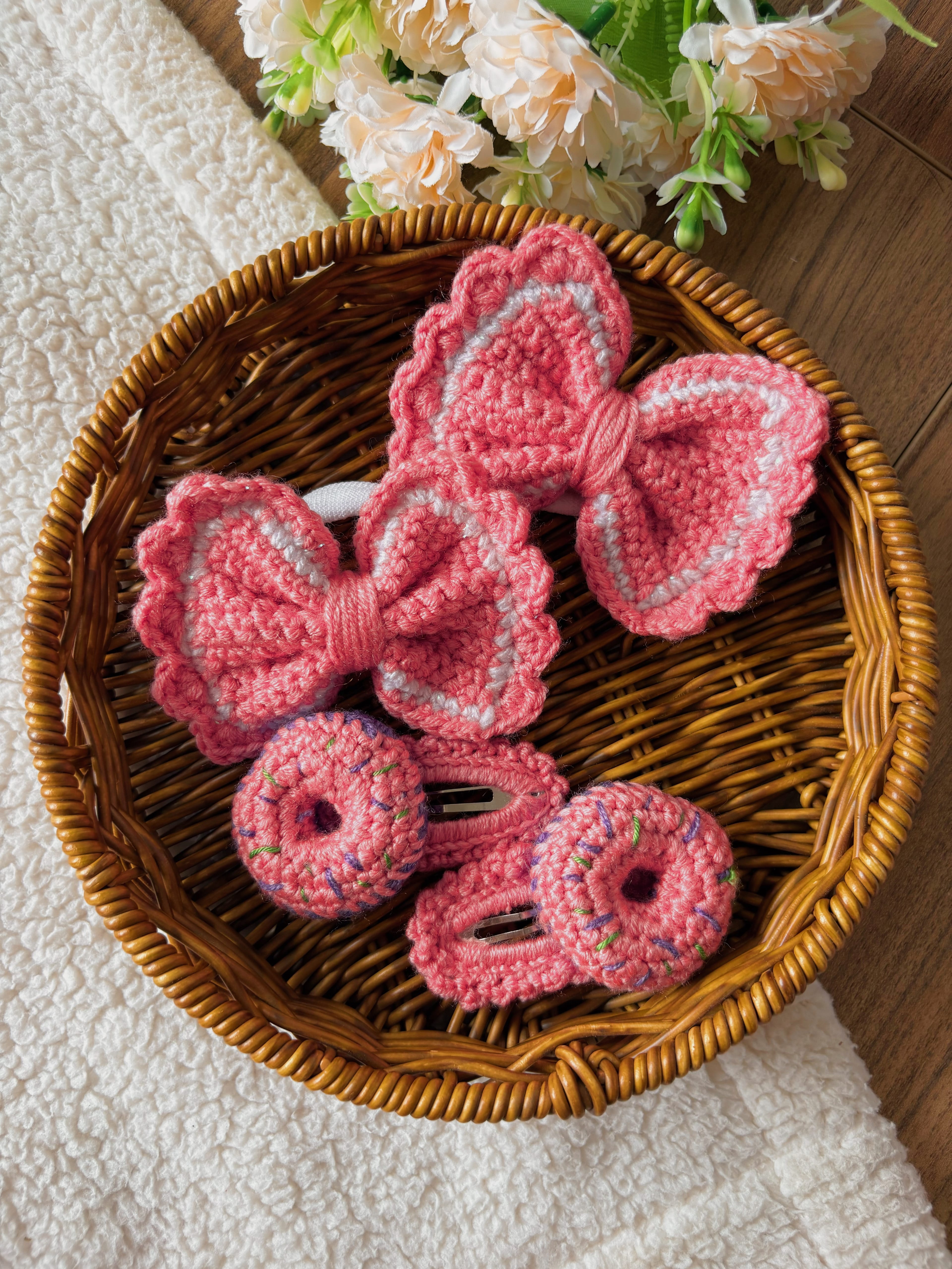 El Yapımı Örgü Fırfırlı Saç Tokası (2’li Set) – Vintage Fiyonk