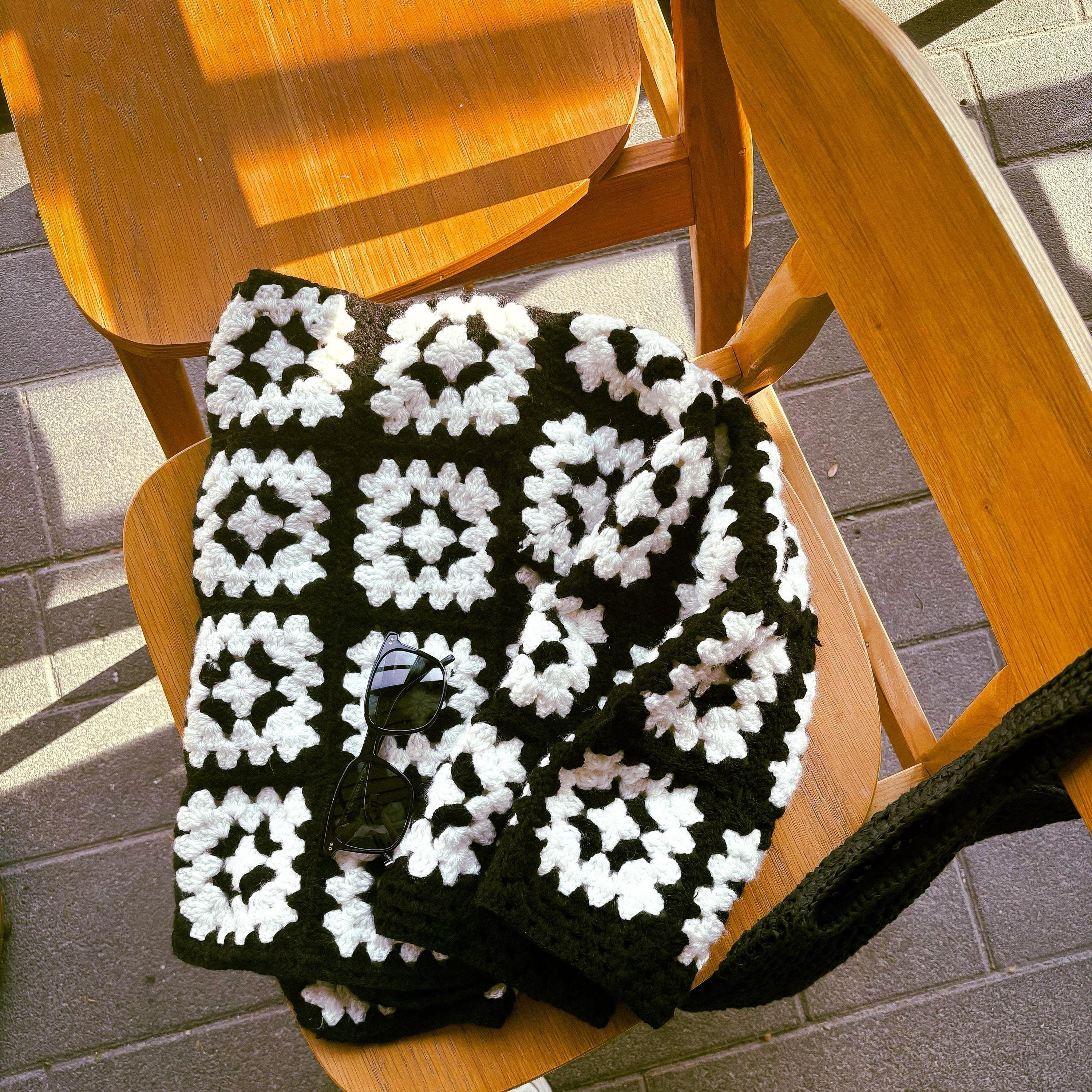 Crochet Granny Square Cardigan, Crochet Cardigan, Crochet Square Pattern Cardigan, Vintage Colorful Design, Soft Boho Crochet Square Cardigan