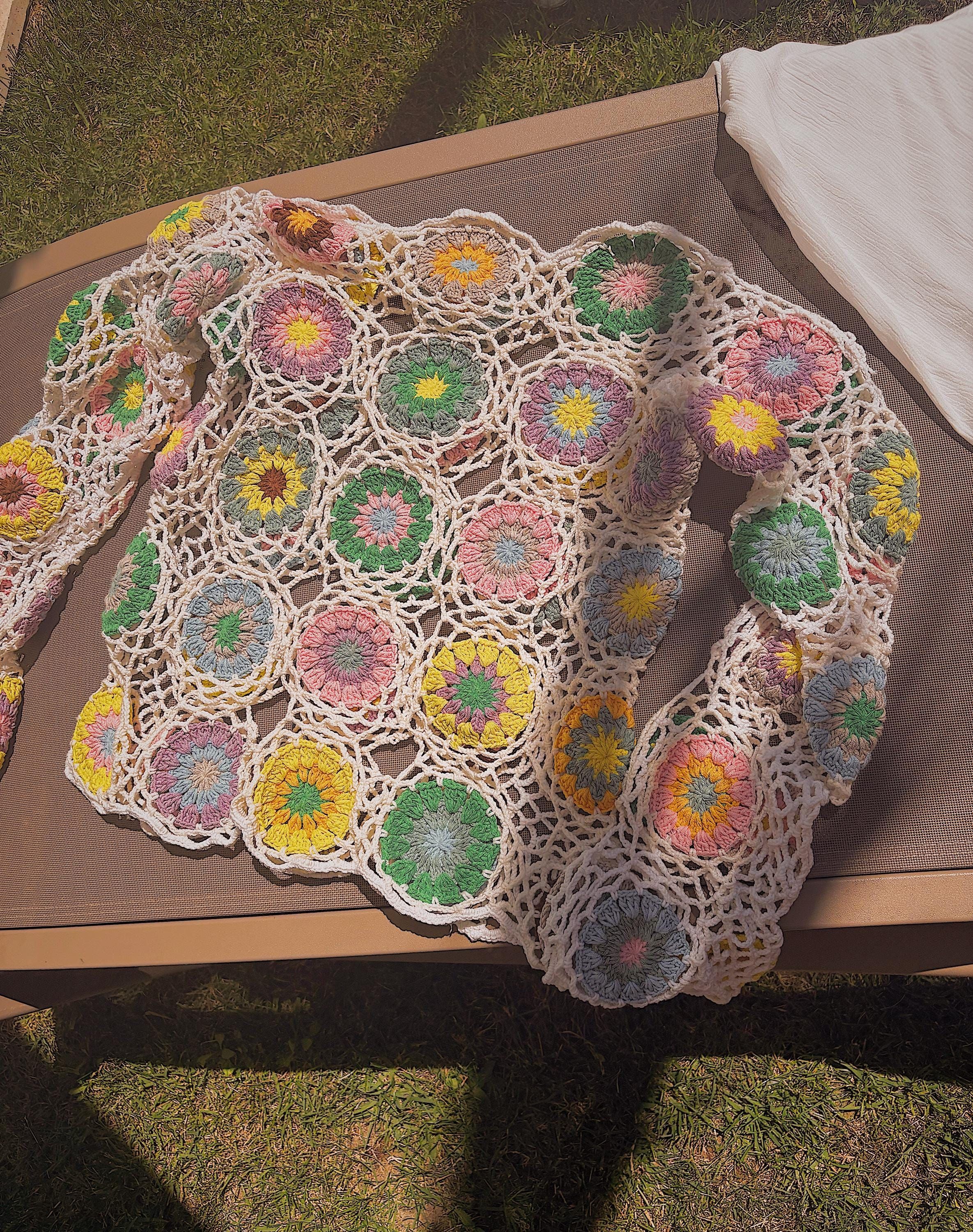 Crochet Long Sleeve Top, Handmade Summer Top, Crochet Vintage Style Blouse, Retro Mesh Pattern Shirt – Boho Granny Square Crop Top
