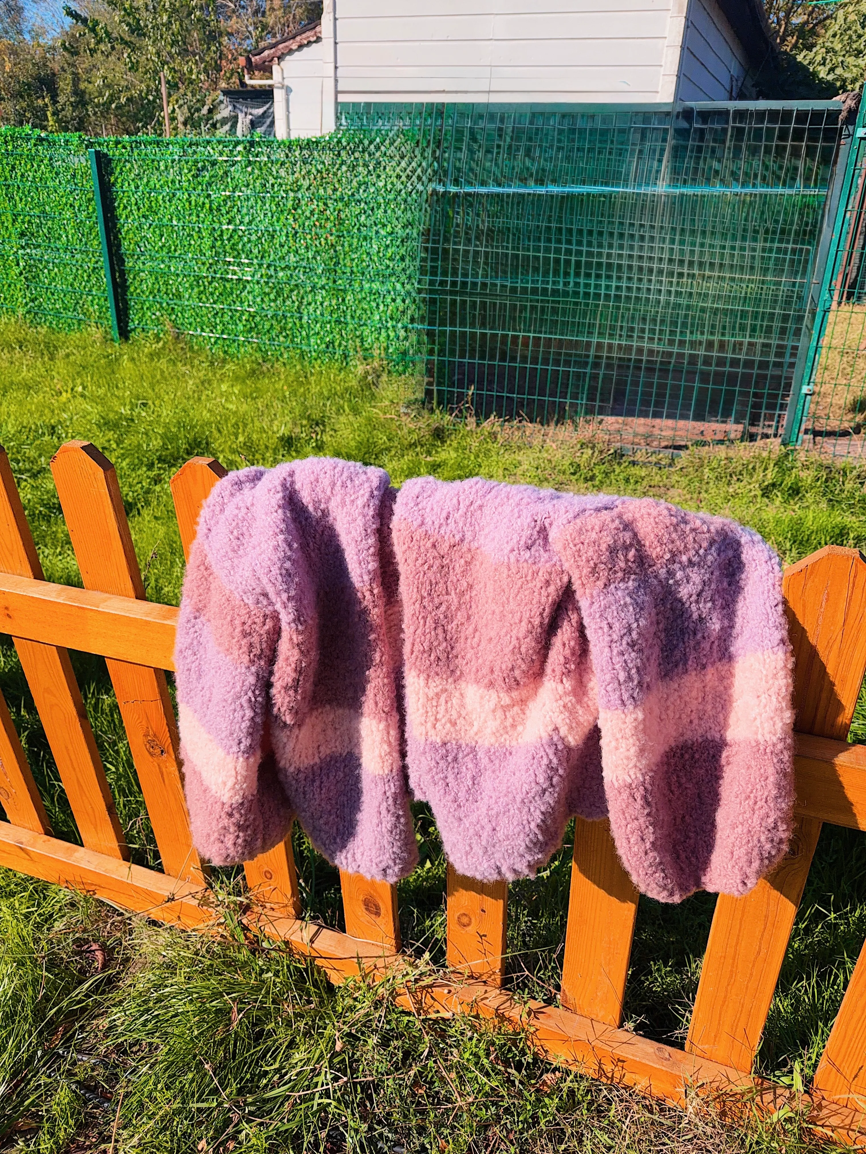  Elde Örülmüş Pamuk-Mohair Hırka: Renkli Çizgili Oversize Hırka