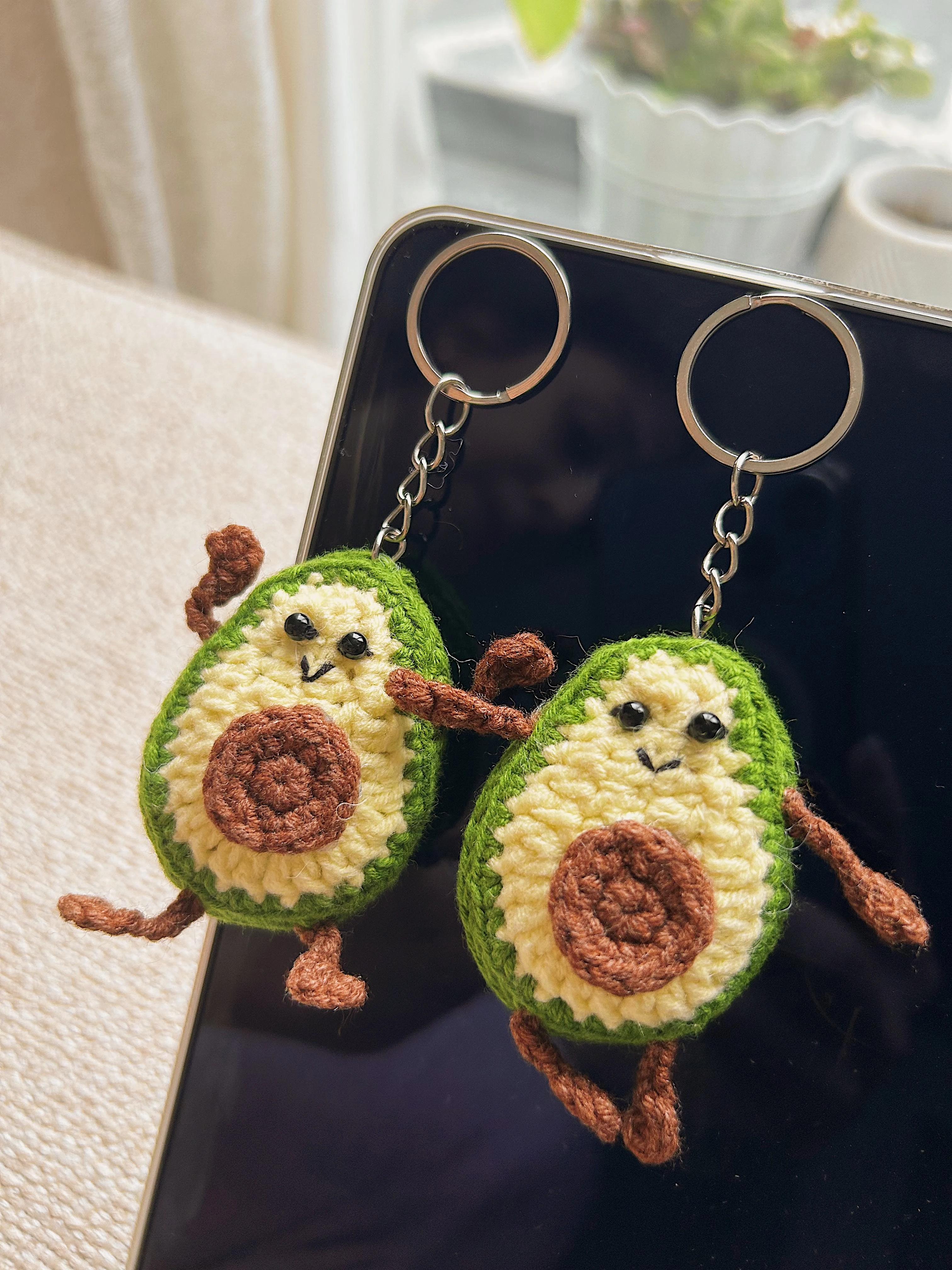 Crochet Avocado Keychain – Handmade Cute & Playful Bag or Key Accessory