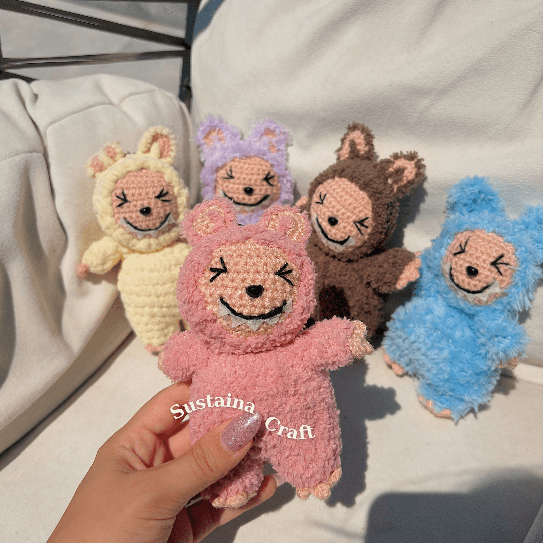 El Yapımı Labubu Anahtarlık – Amigurumi Peluş Oyuncak, Sevimli Çanta Süsü, Hediyelik Aksesuar