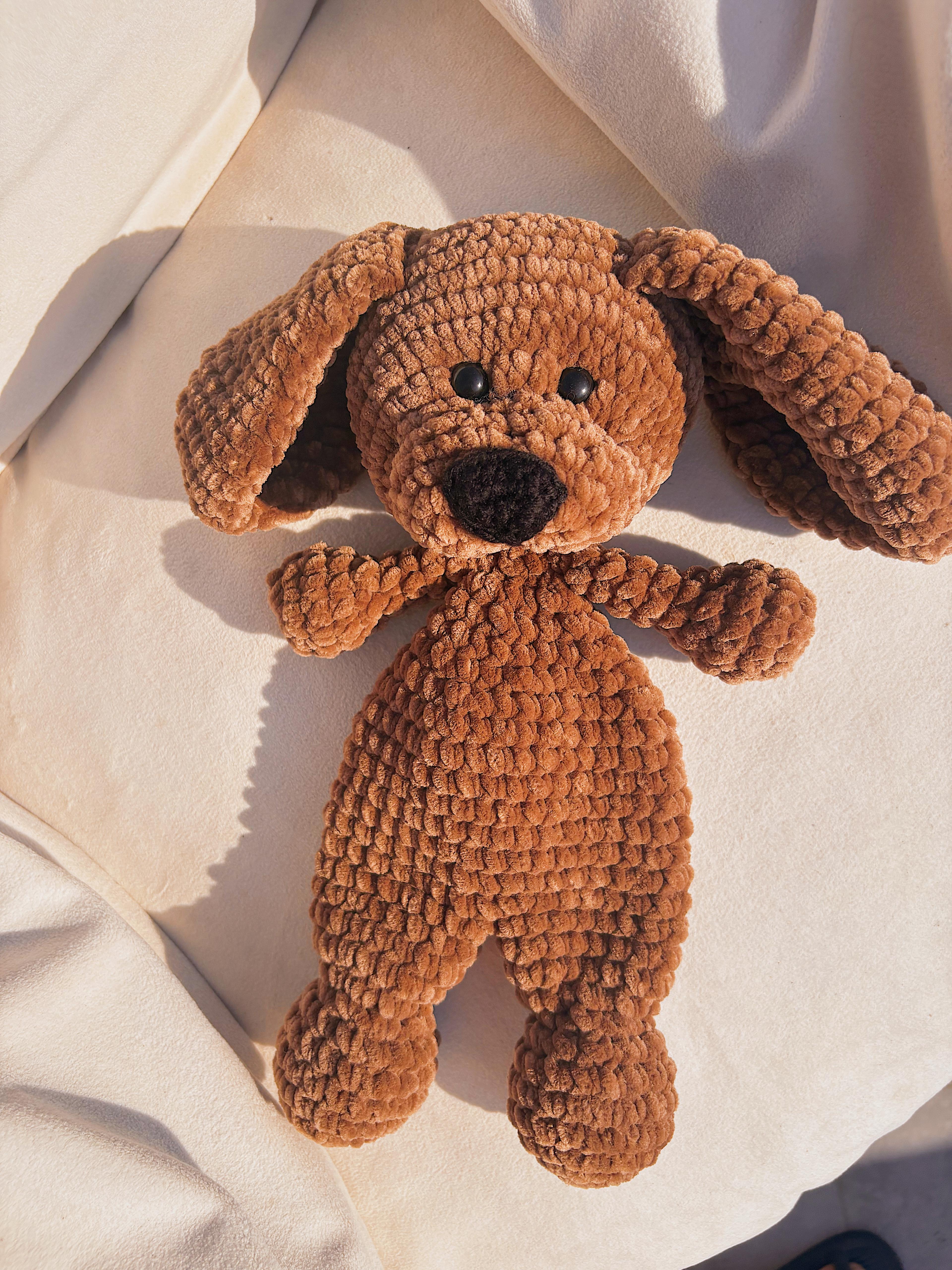 El Yapımı Peluş Köpek Oyuncak – Yumuşak Amigurumi Köpek Figürü, Bebek ve Çocuklar için Oyuncak
