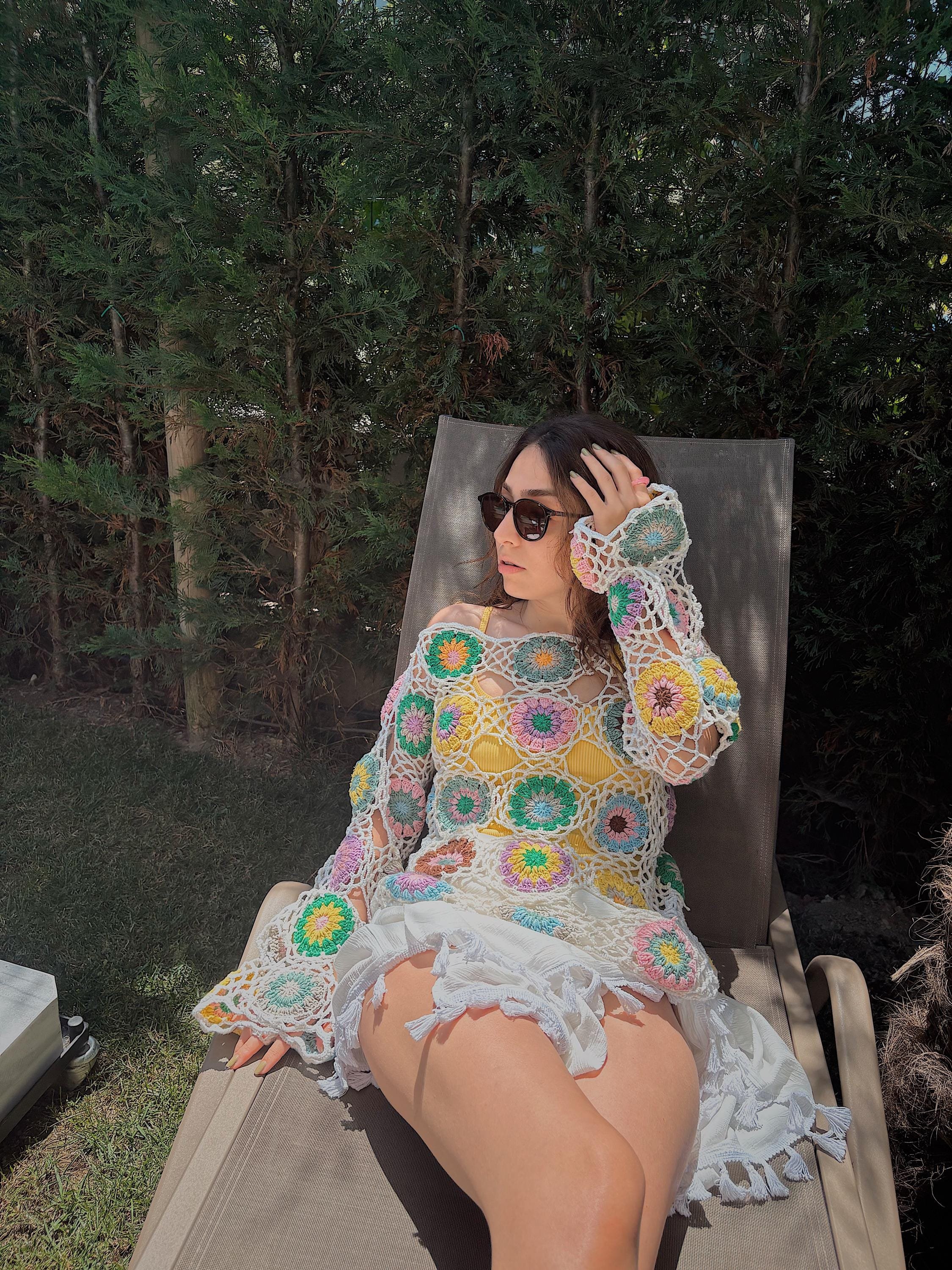 Crochet Long Sleeve Top, Handmade Summer Top, Crochet Vintage Style Blouse, Retro Mesh Pattern Shirt – Boho Granny Square Crop Top