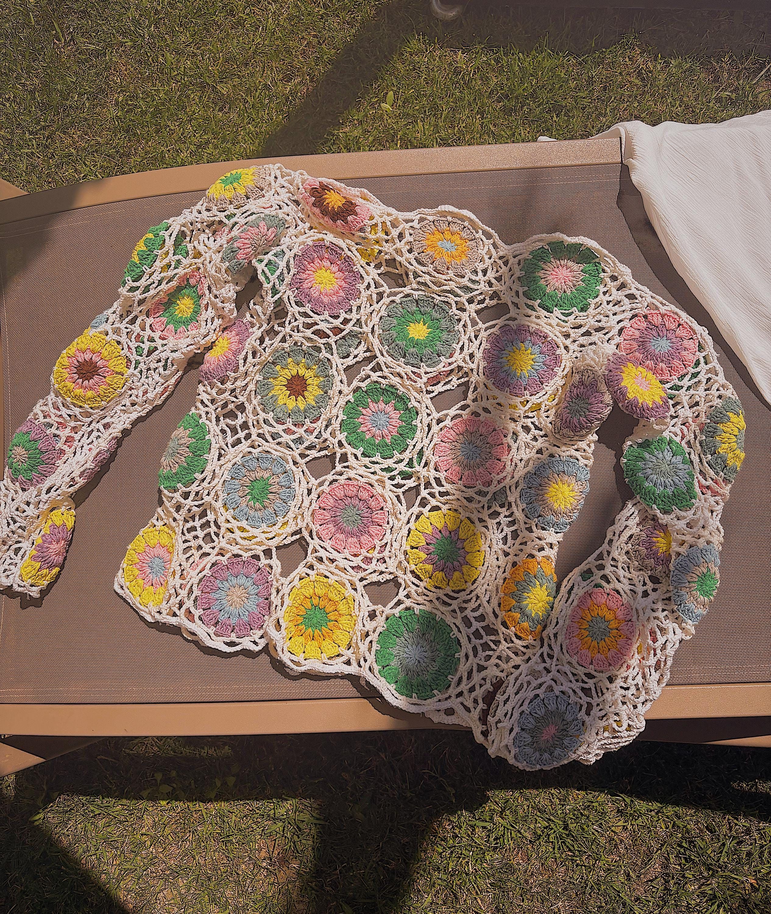 Crochet Long Sleeve Top, Handmade Summer Top, Crochet Vintage Style Blouse, Retro Mesh Pattern Shirt – Boho Granny Square Crop Top