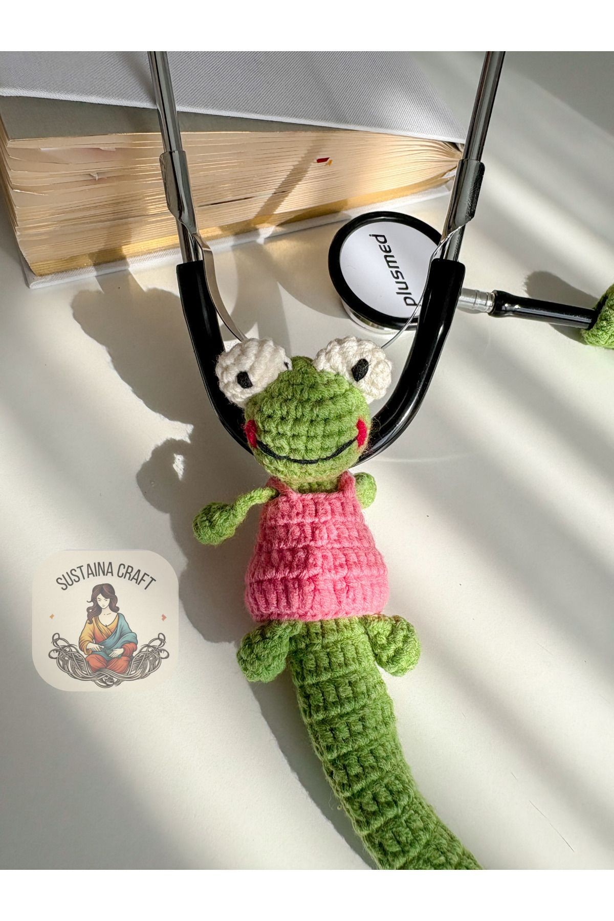 Kurbağa Temalı Steteskop Kılıfı -El Örgüsü Sevimli Steteskop Süsü - Doktor Için Hediye