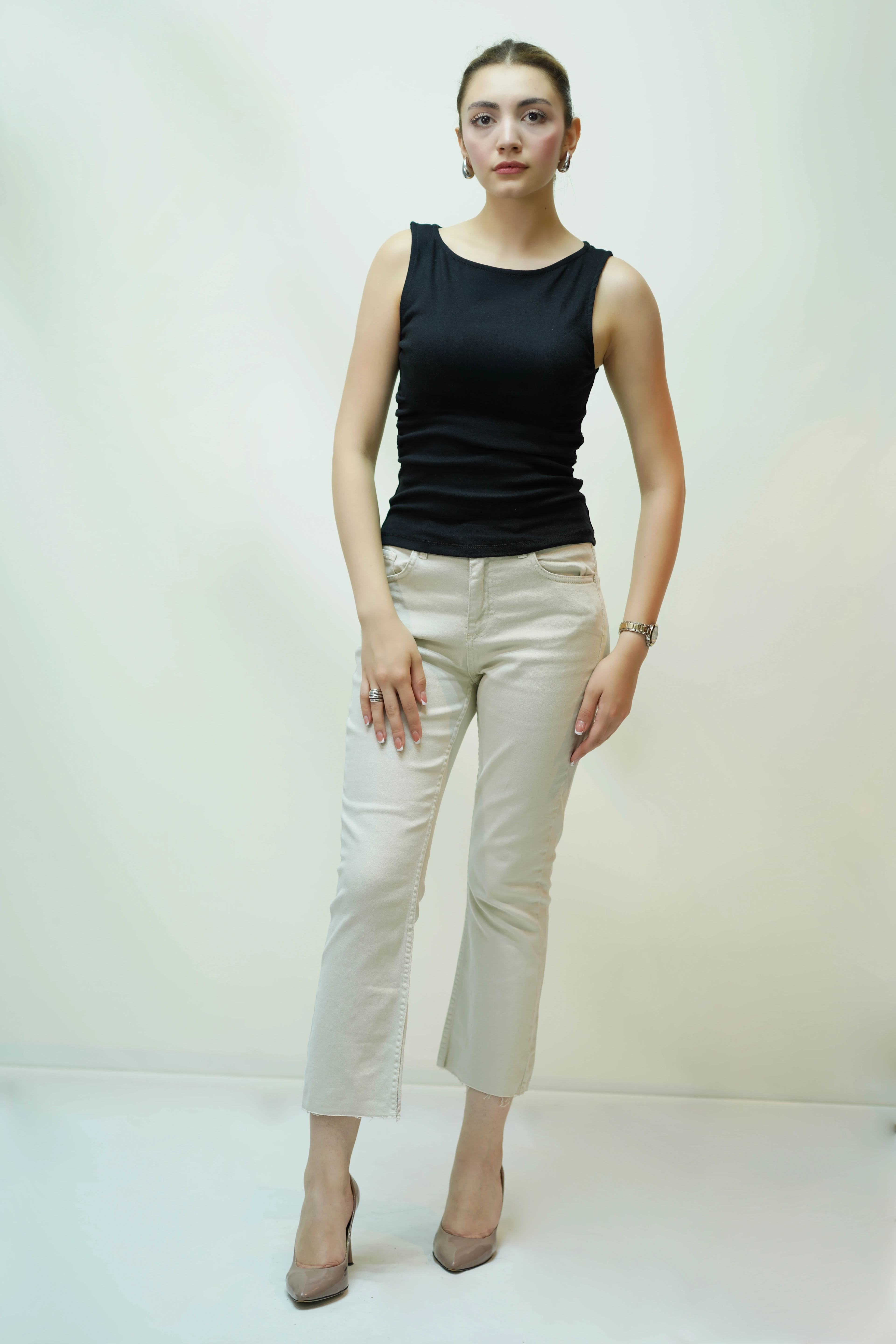 Büzgülü Kayık Yaka Top- - Siyah