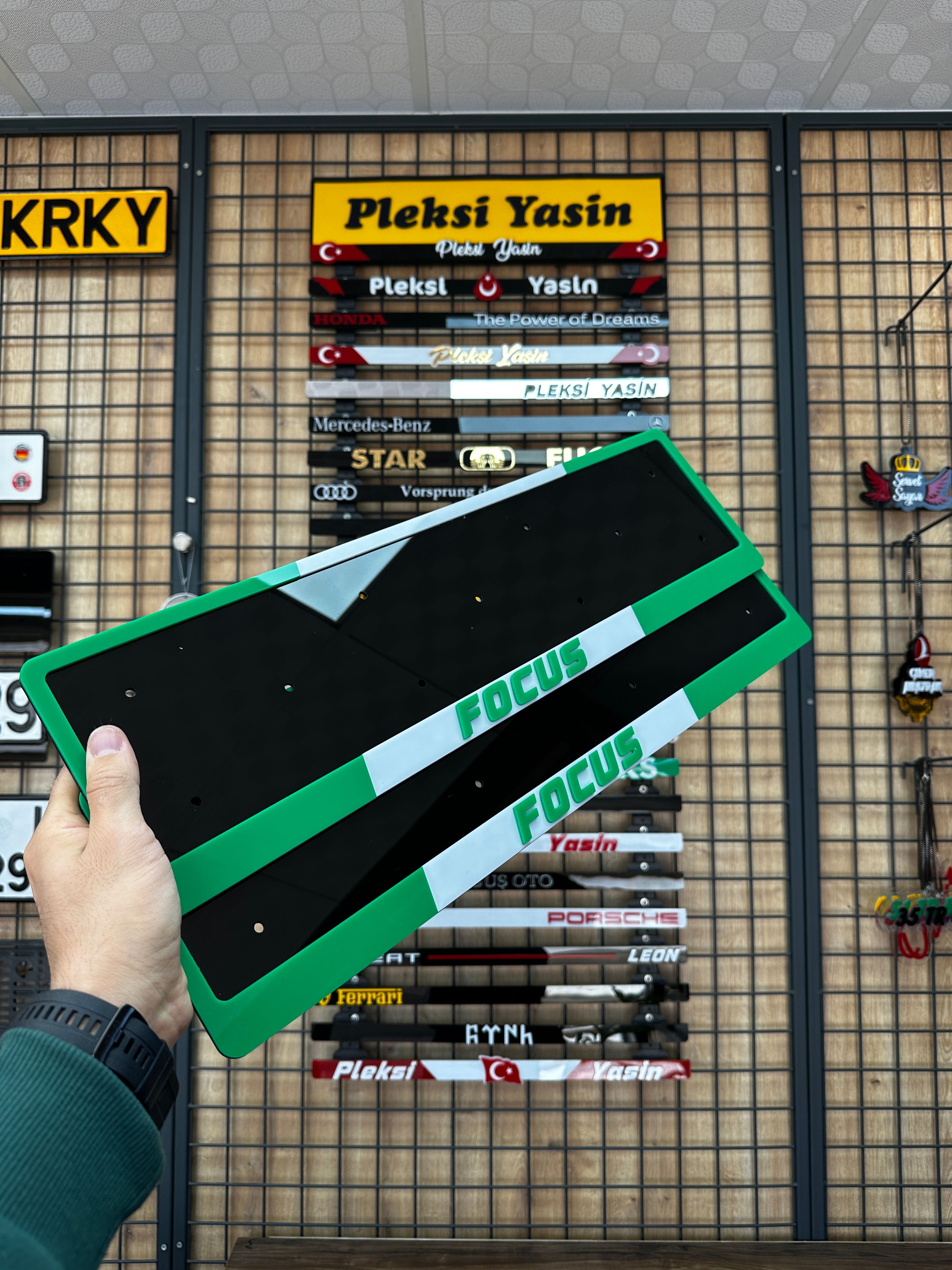 Çerçeveli Full Pleksi Plakalık