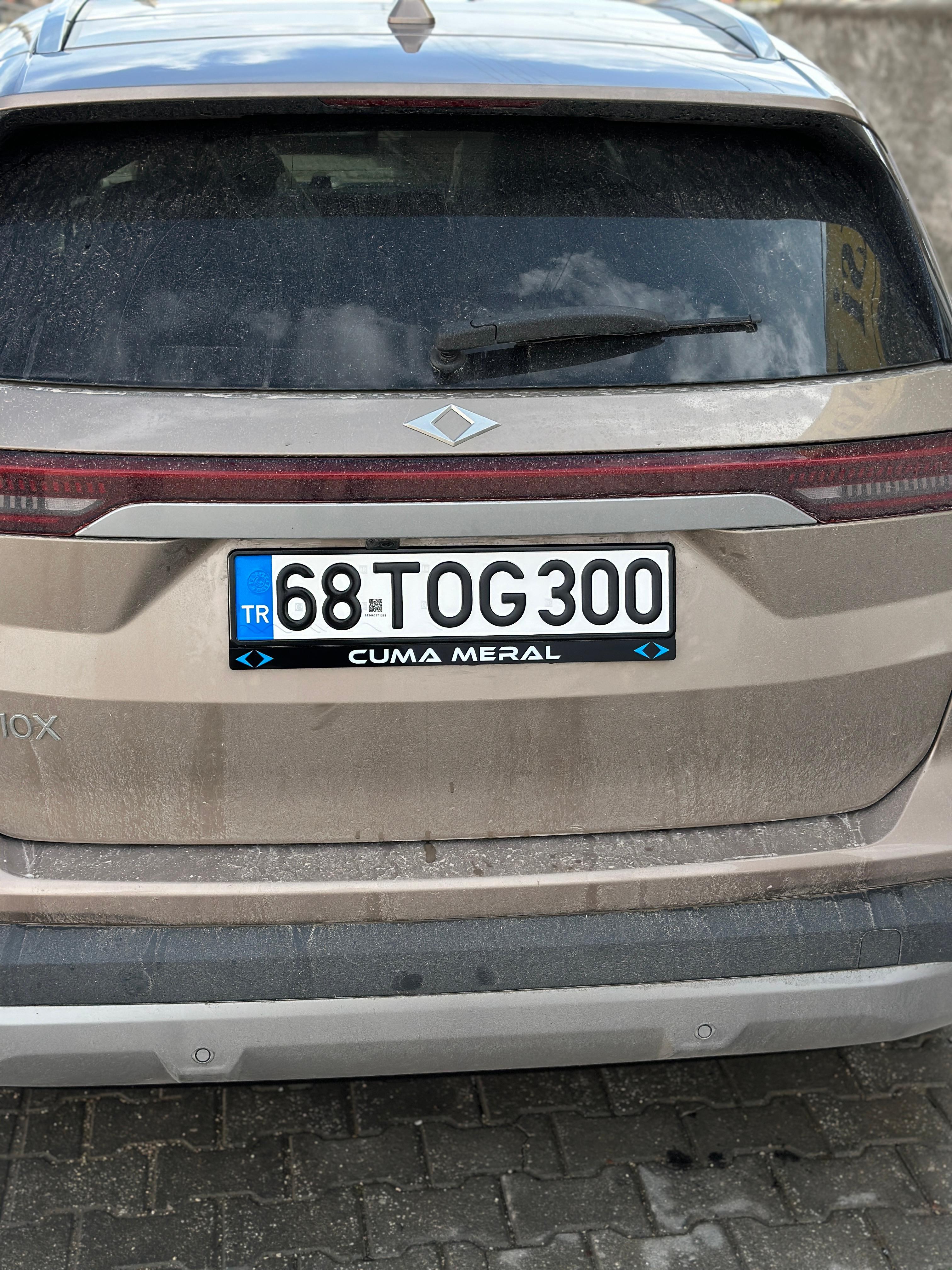 Full Pleksi Çerçevesiz Plakalık