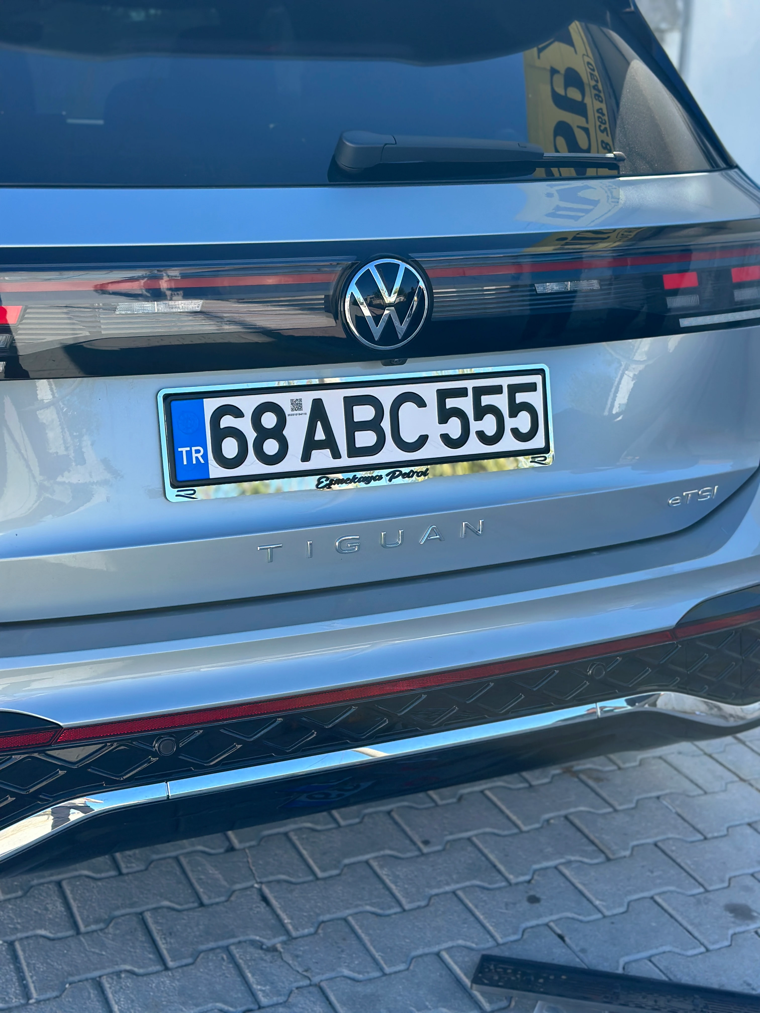 Gümüş Çerçeveli Full Pleksi Plakalık