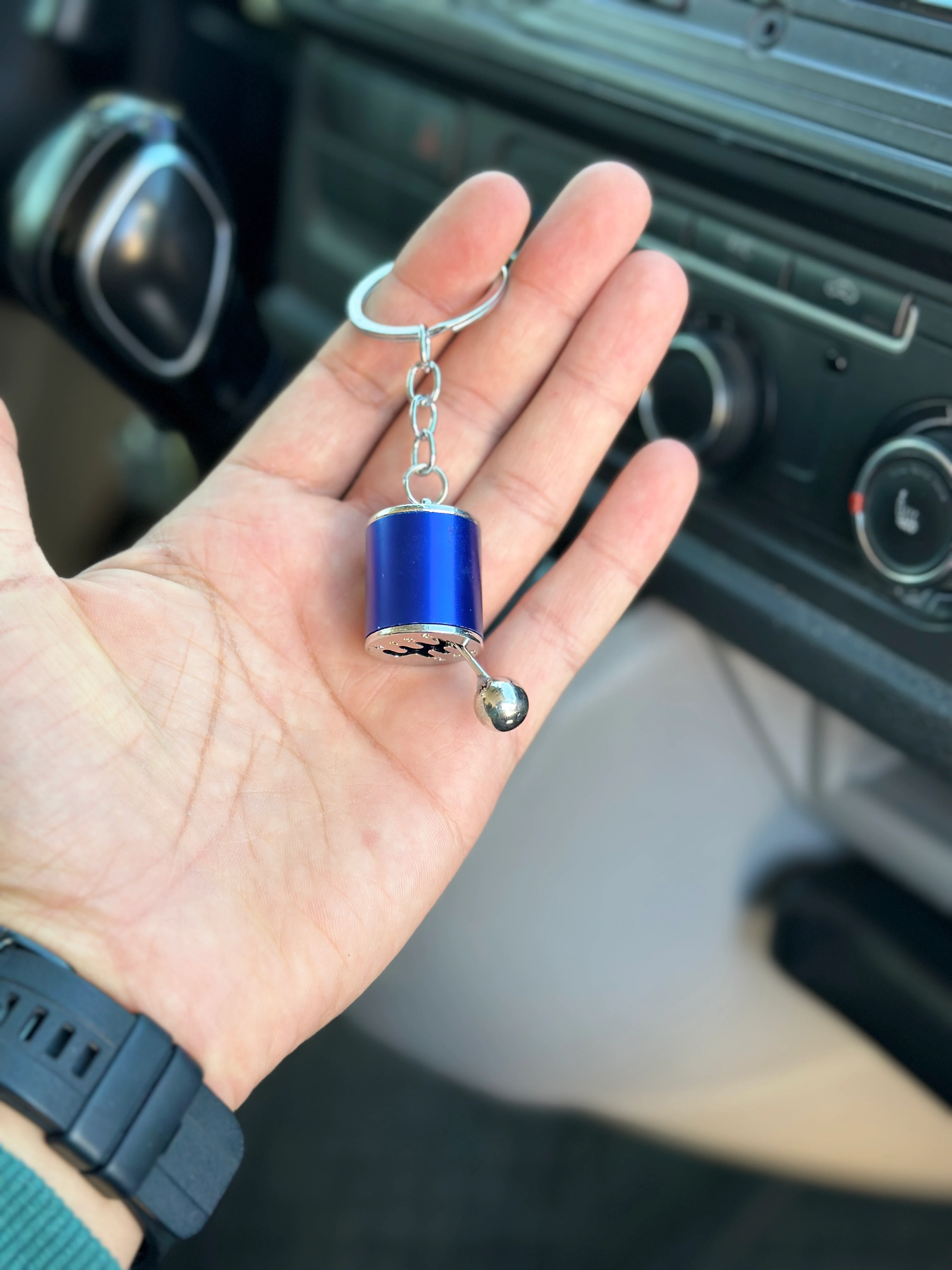 Vites Metal Anahtarlık