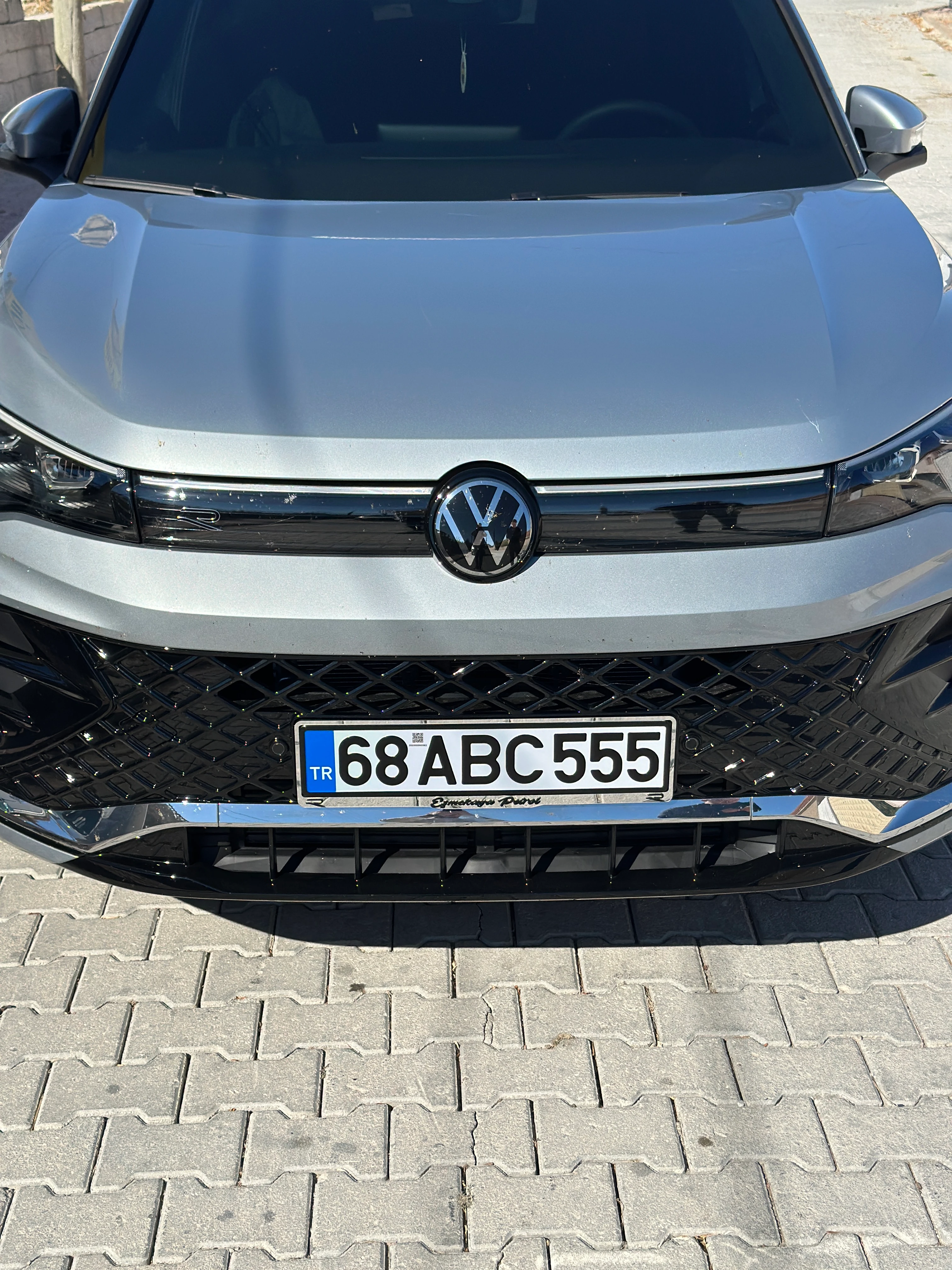 Gümüş Çerçeveli Full Pleksi Plakalık