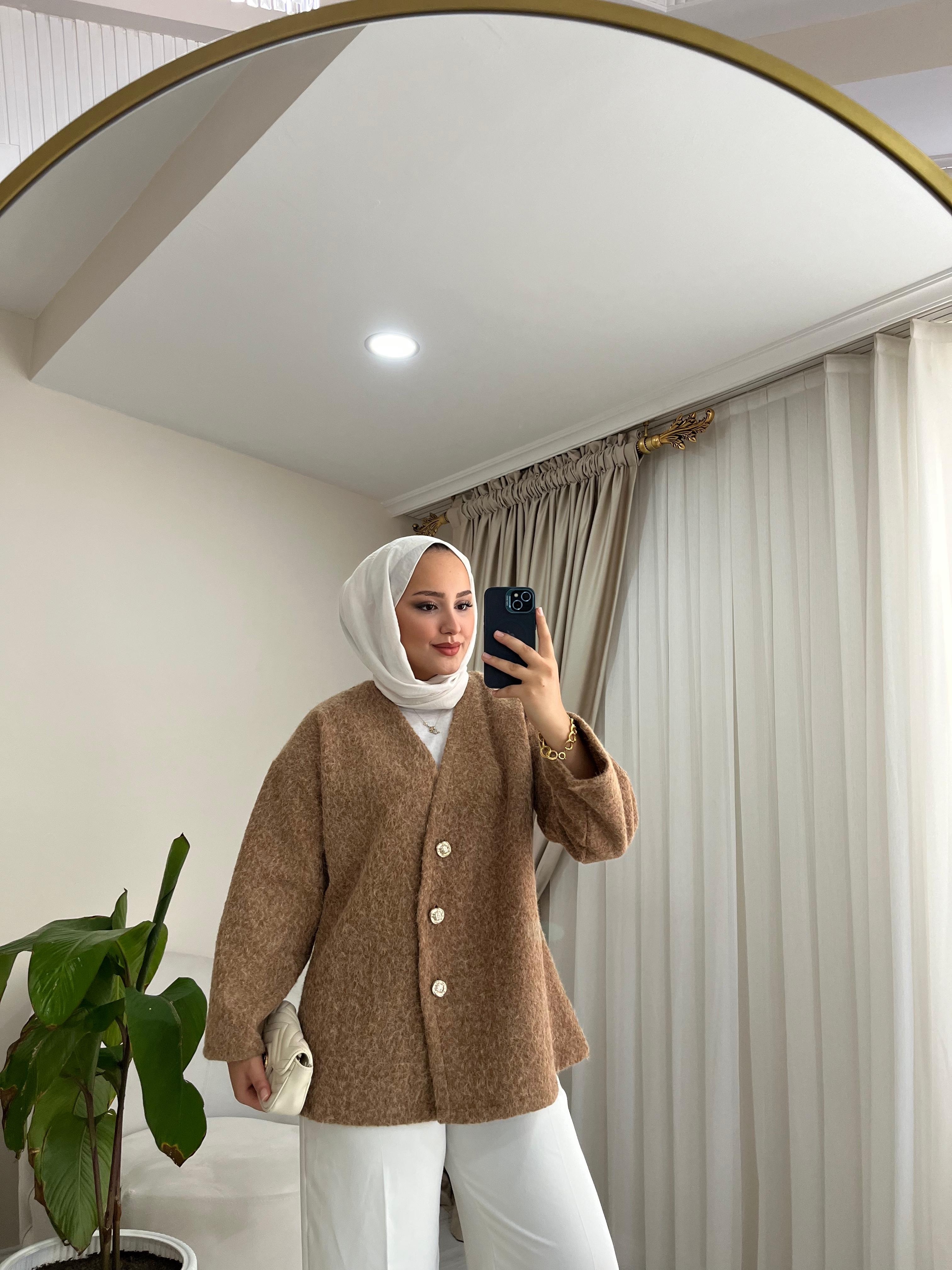 Keçe Çapraz Düğmeli Kap