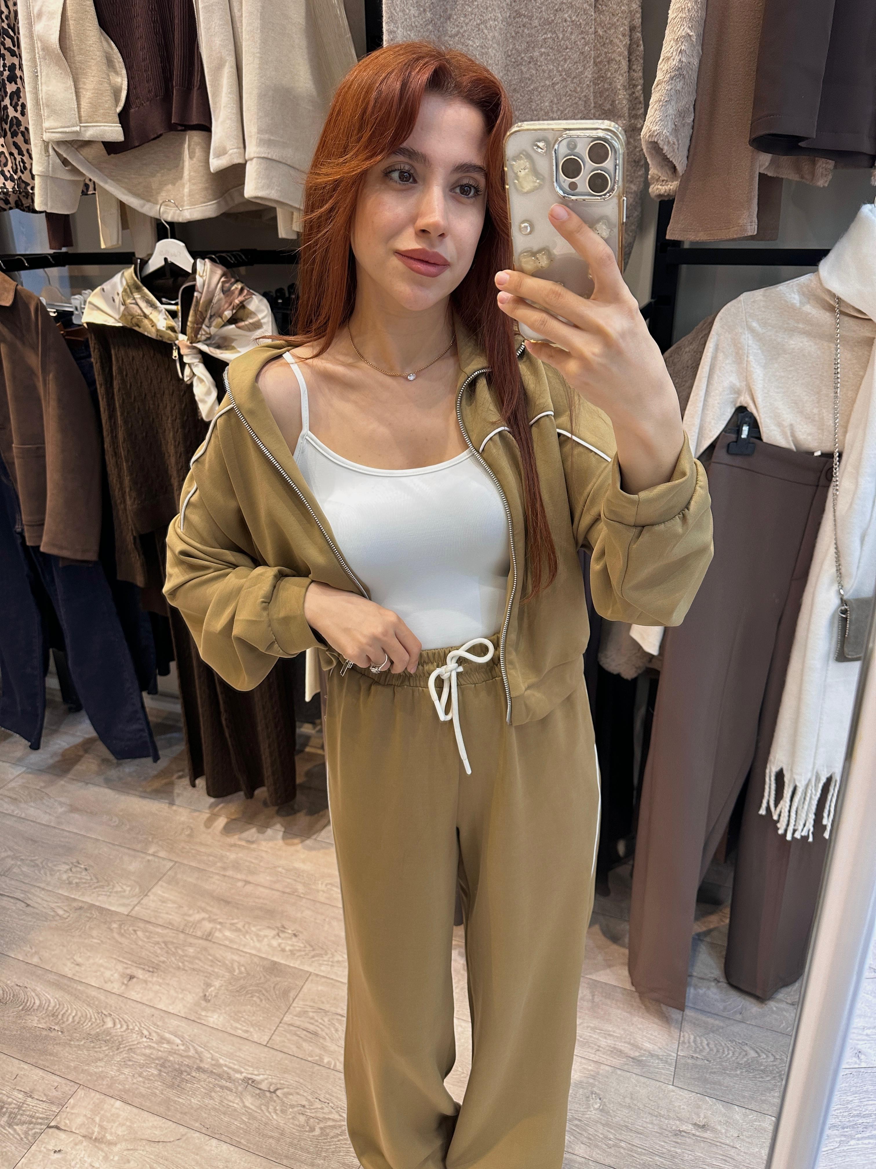 BİYELİ EŞOFMAN TAKIMI