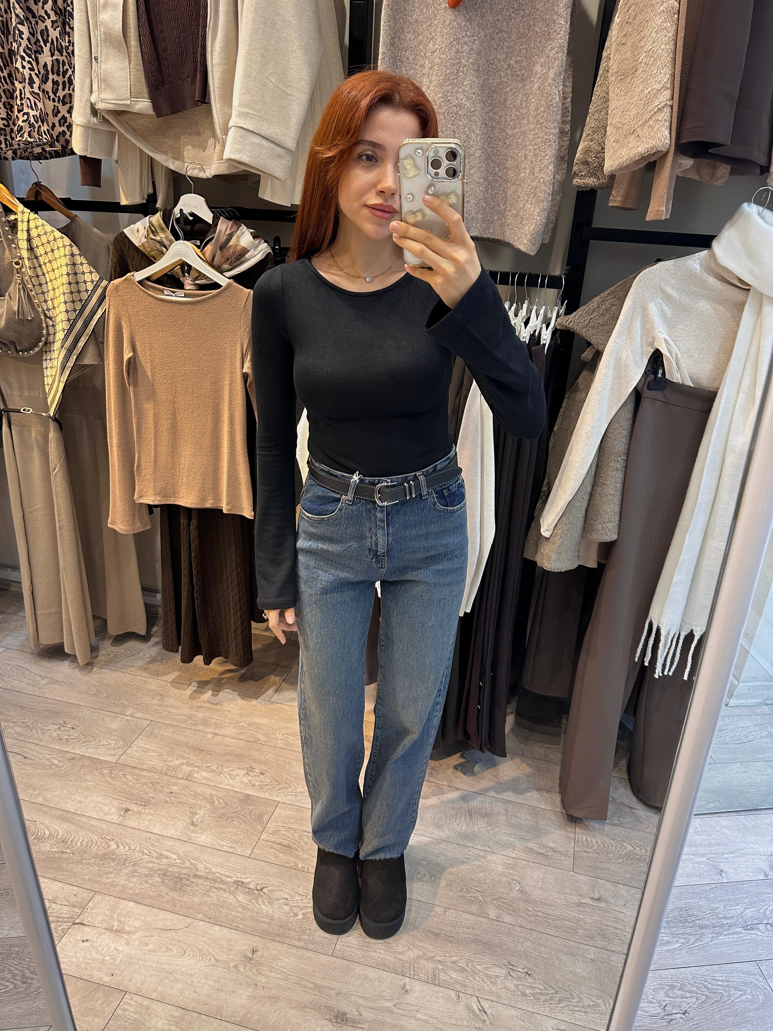 DİLVİN KAYIK YAKA TOP BLUZ