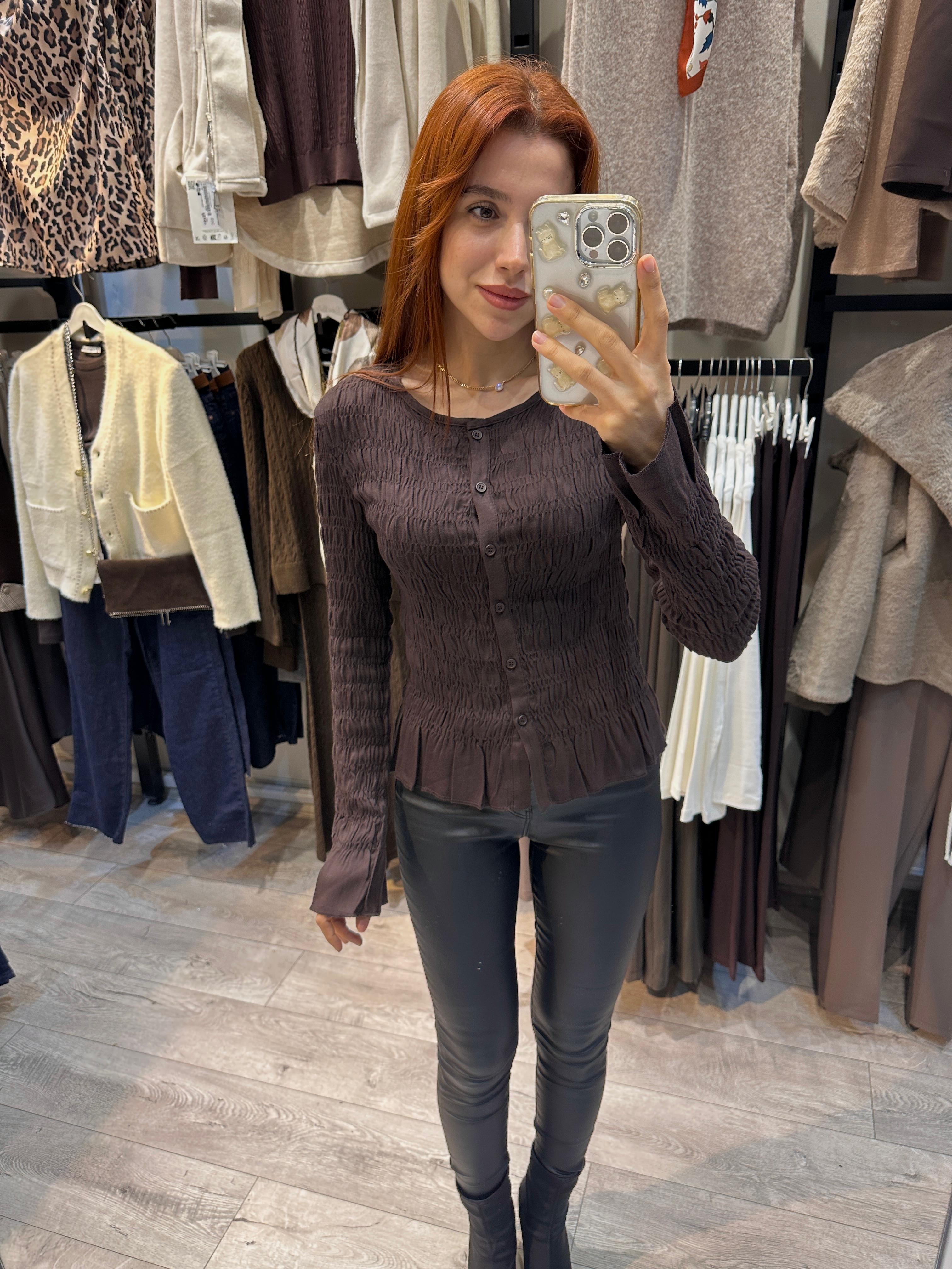 DÜĞMELİ GİPELİ TOP