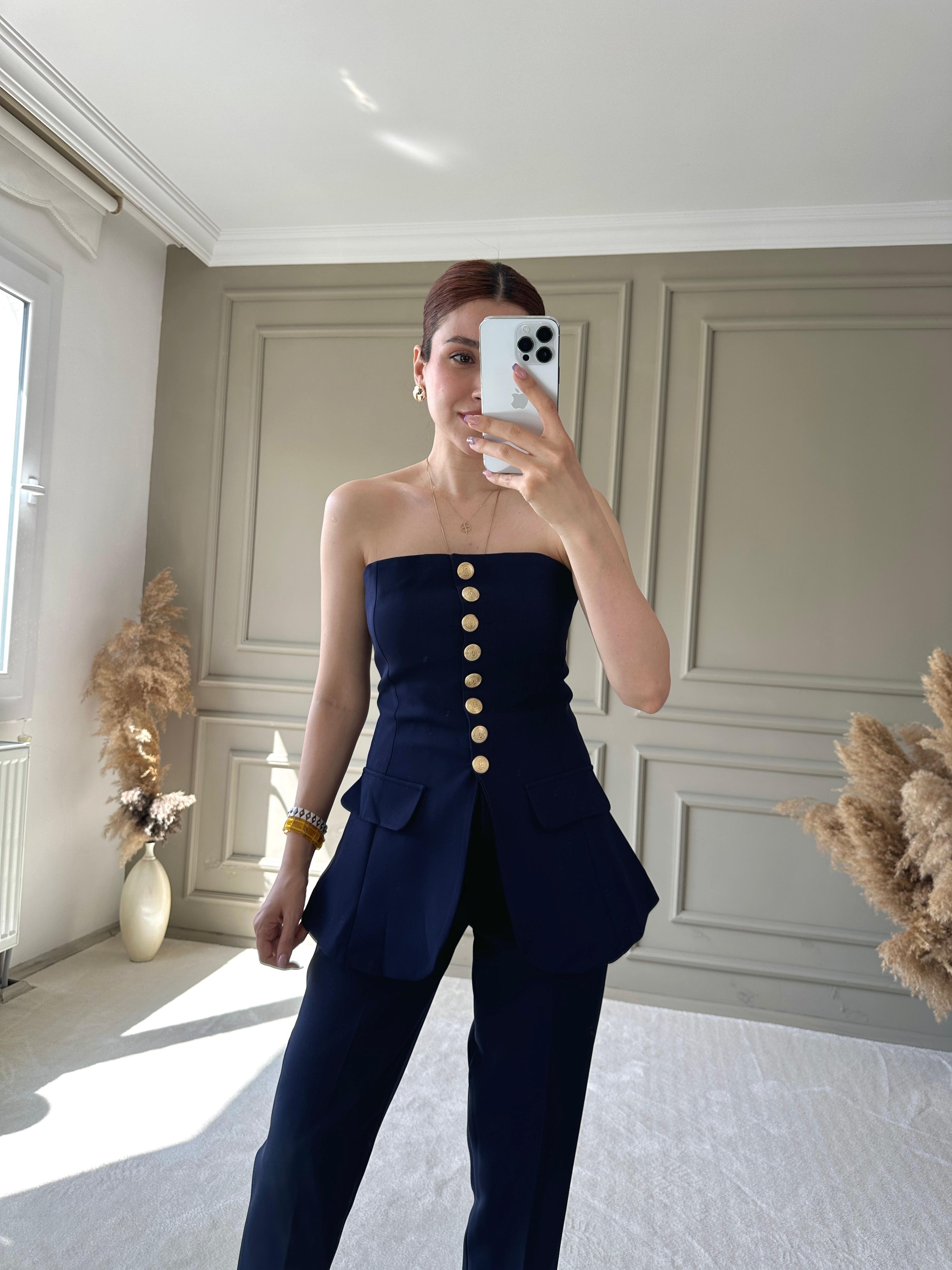 ZR MODEL GOLD DÜĞME DETAYLI BÜSTİYER