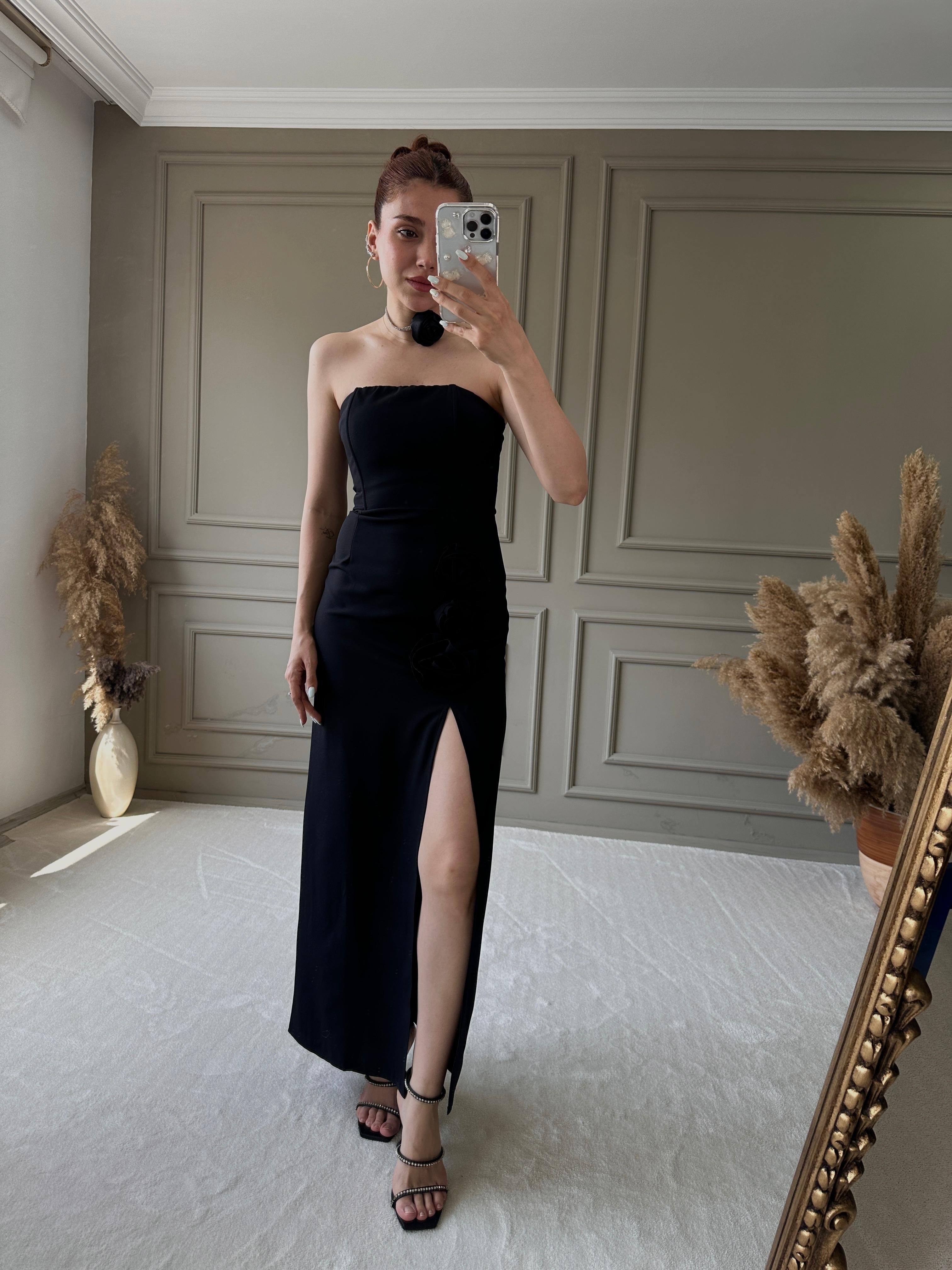 STRAPLEZ GÜL DETAYLI ELBİSE