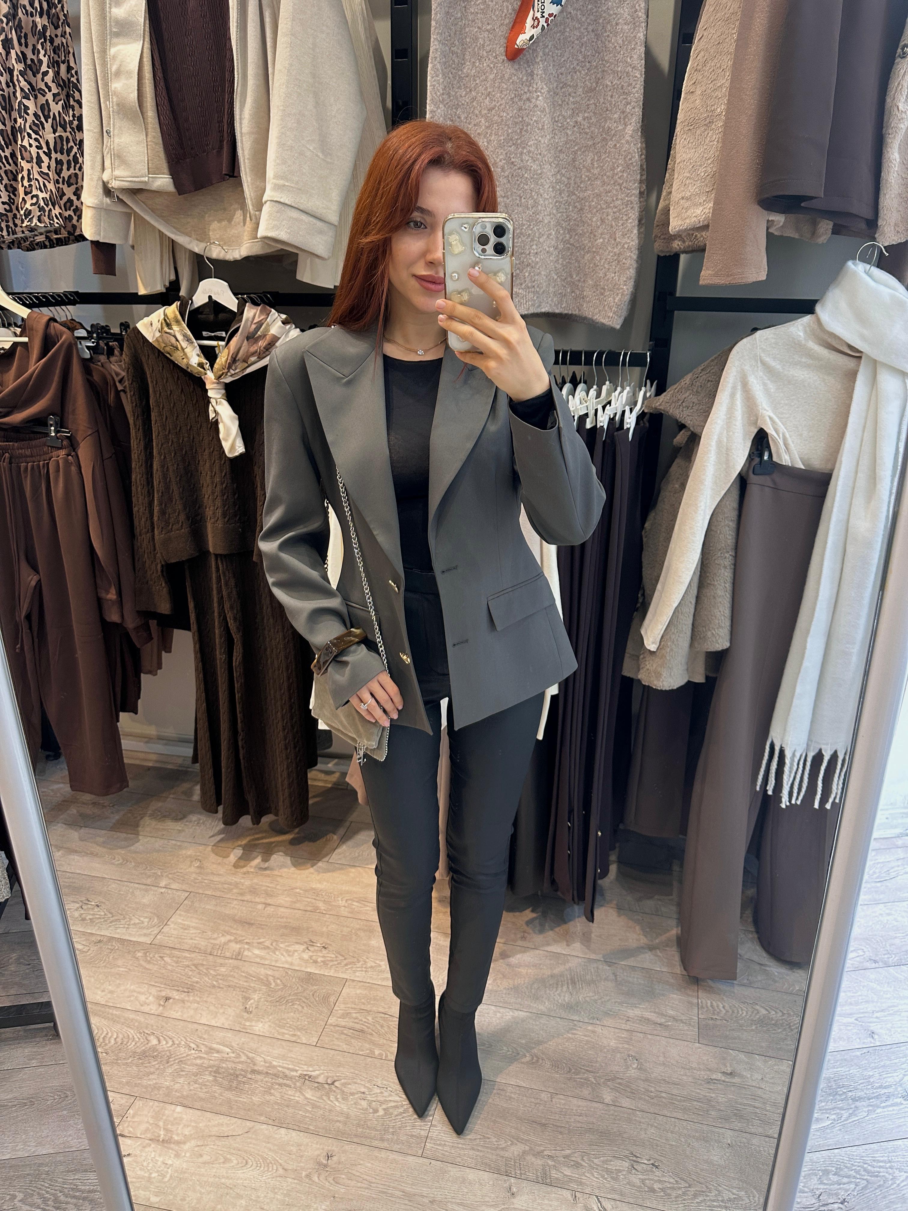 DİLVİN VATKALI BLAZER