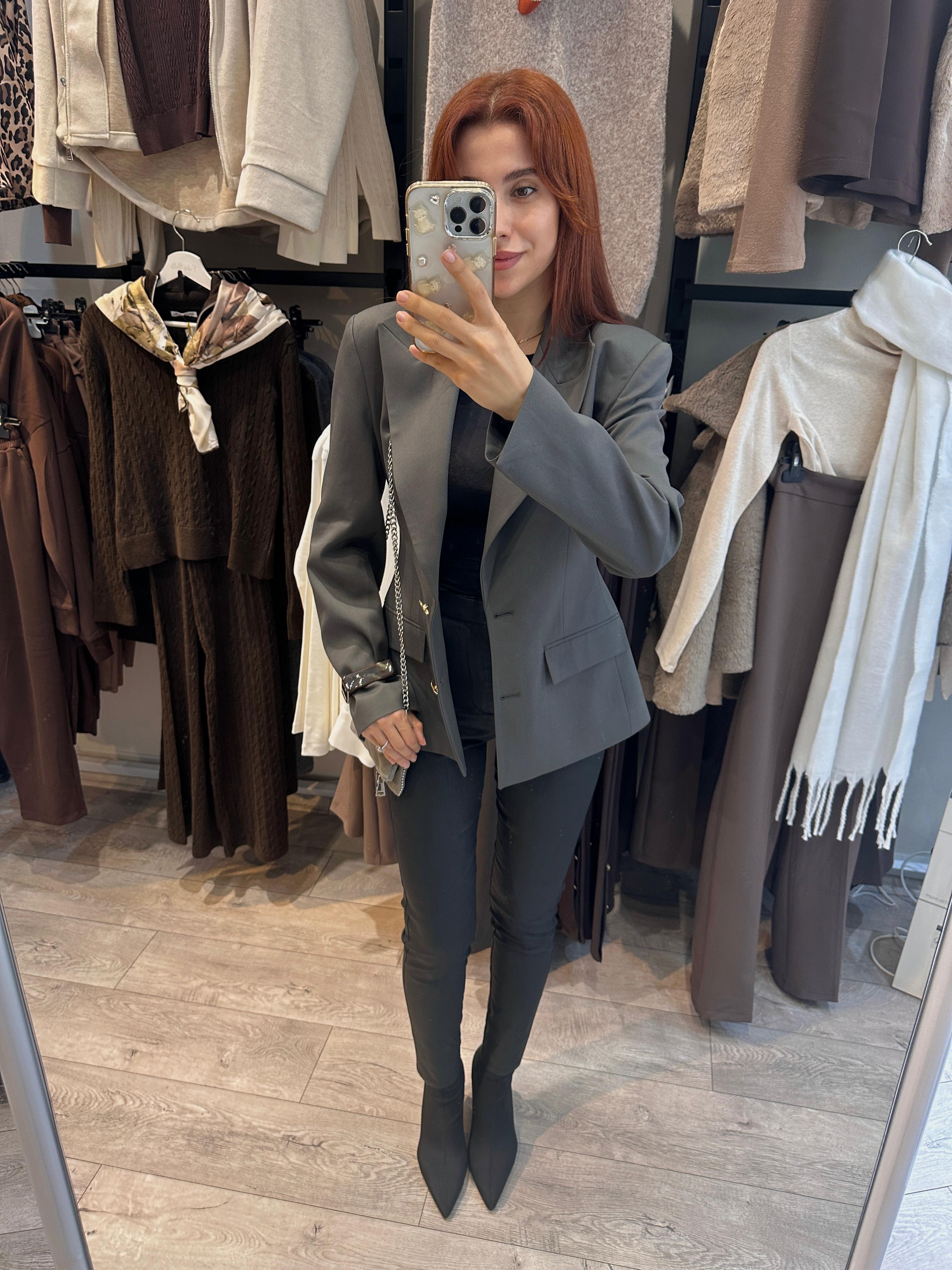 DİLVİN VATKALI BLAZER
