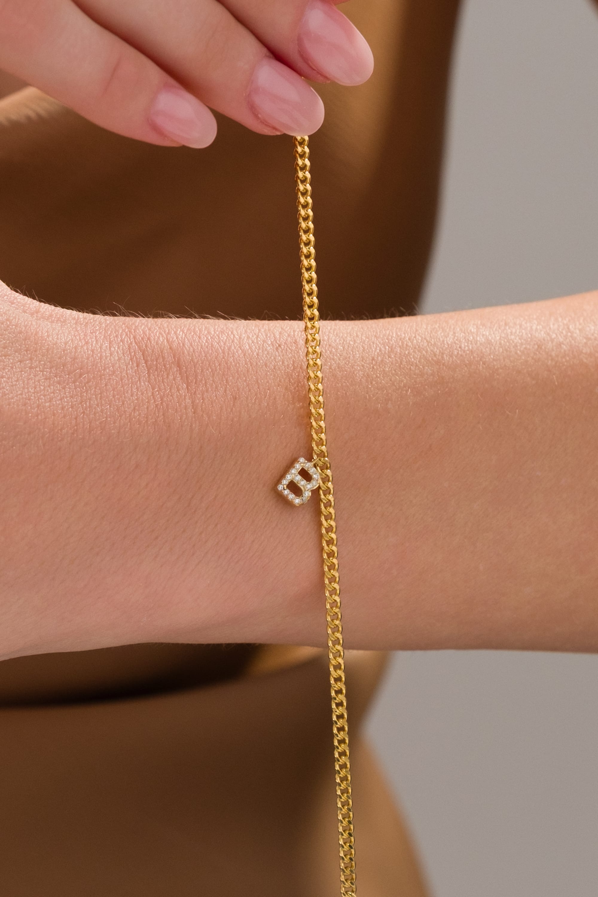 925 Ayar Gümüş Harf Charm Zincir Bileklik 0 image