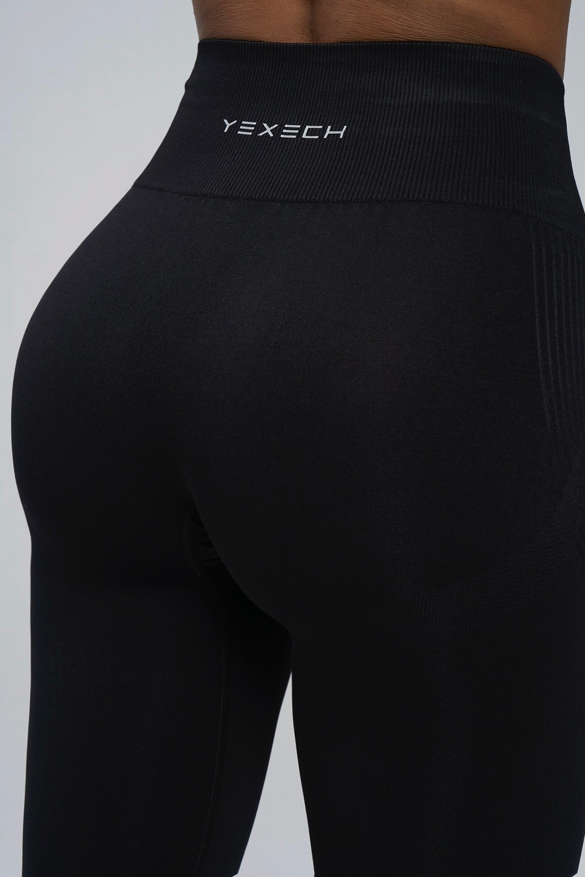 Minimal Seamless Ekstra Kalça Destekli Push-Up Spor Tayt - Black Sky