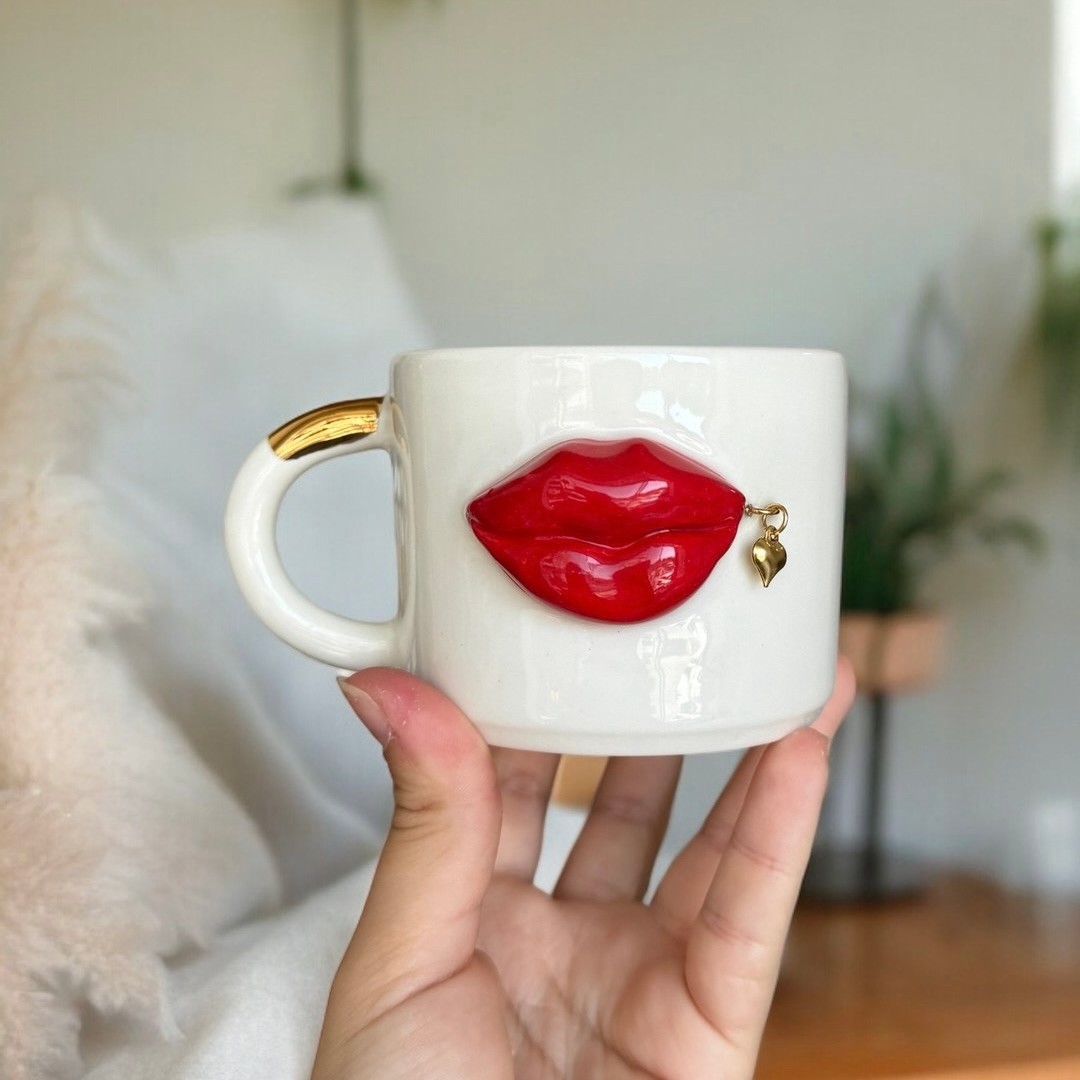 Lips Ceramic Mug